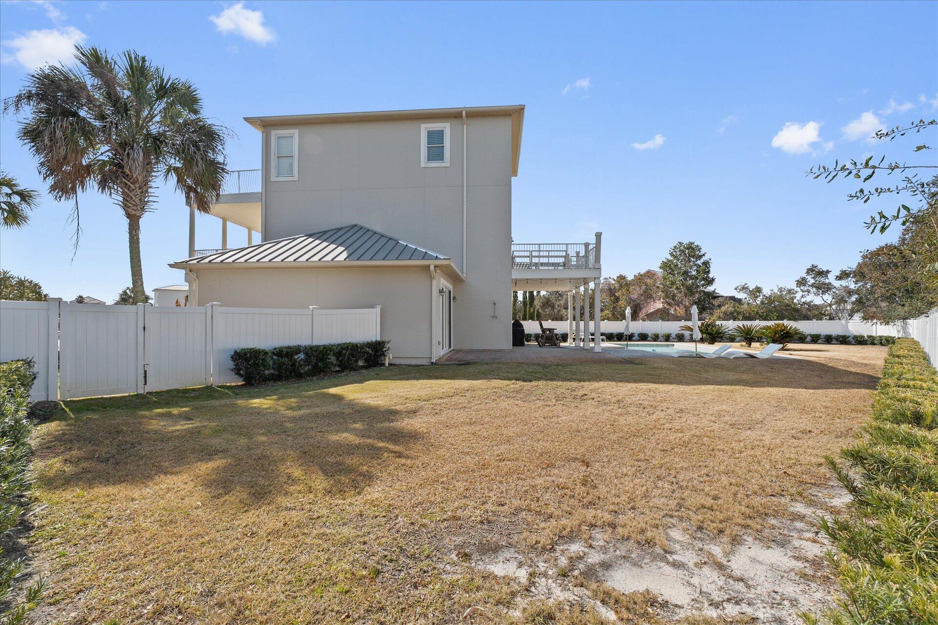 GULFSIDE ESTATES PHASE I & II - Residential