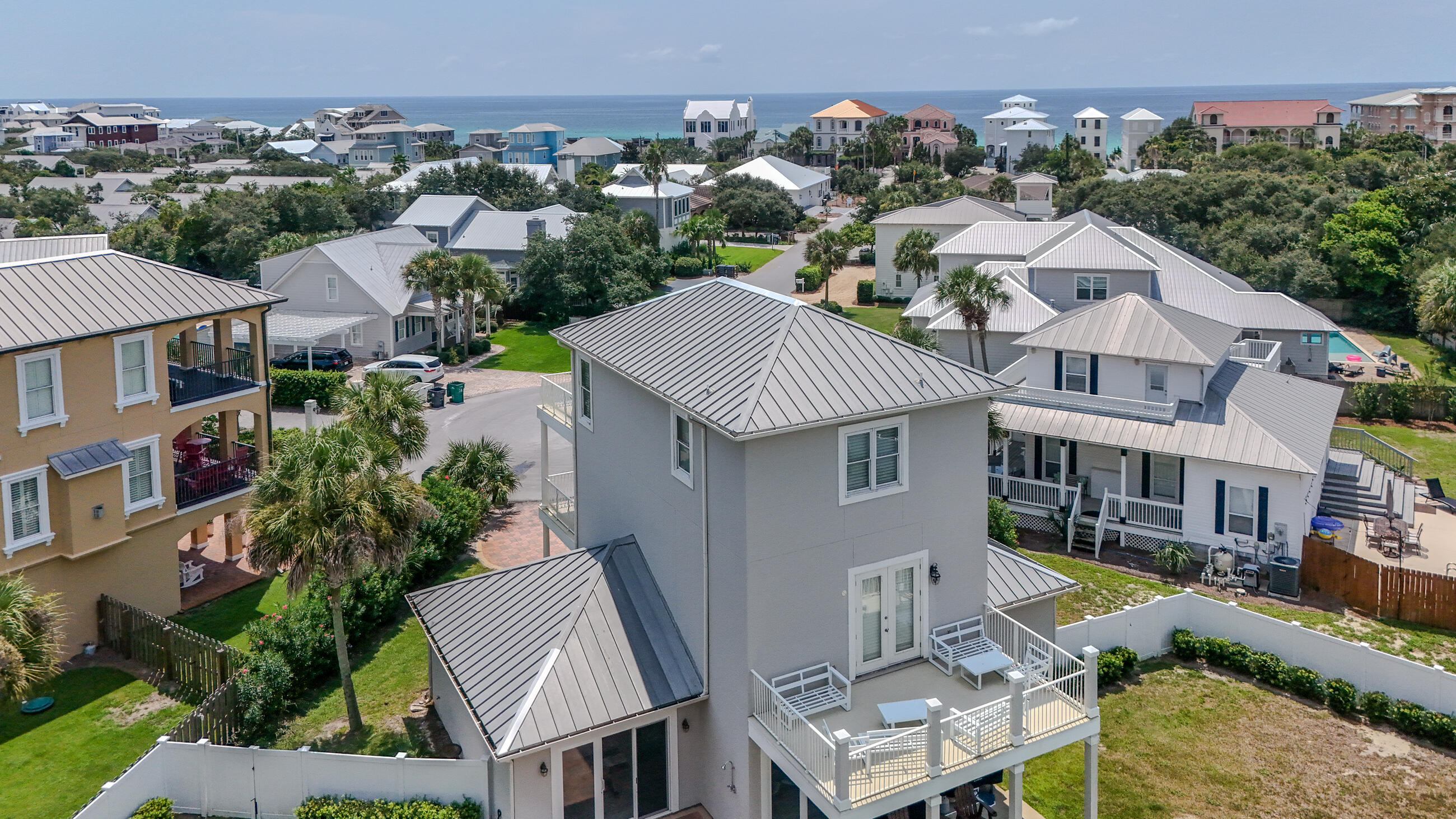 GULFSIDE ESTATES PHASE I & II - Residential