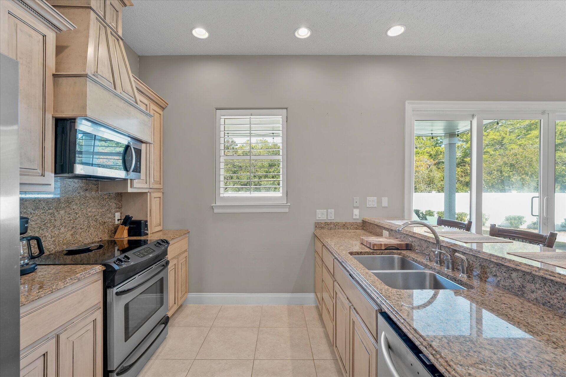 GULFSIDE ESTATES PHASE I & II - Residential