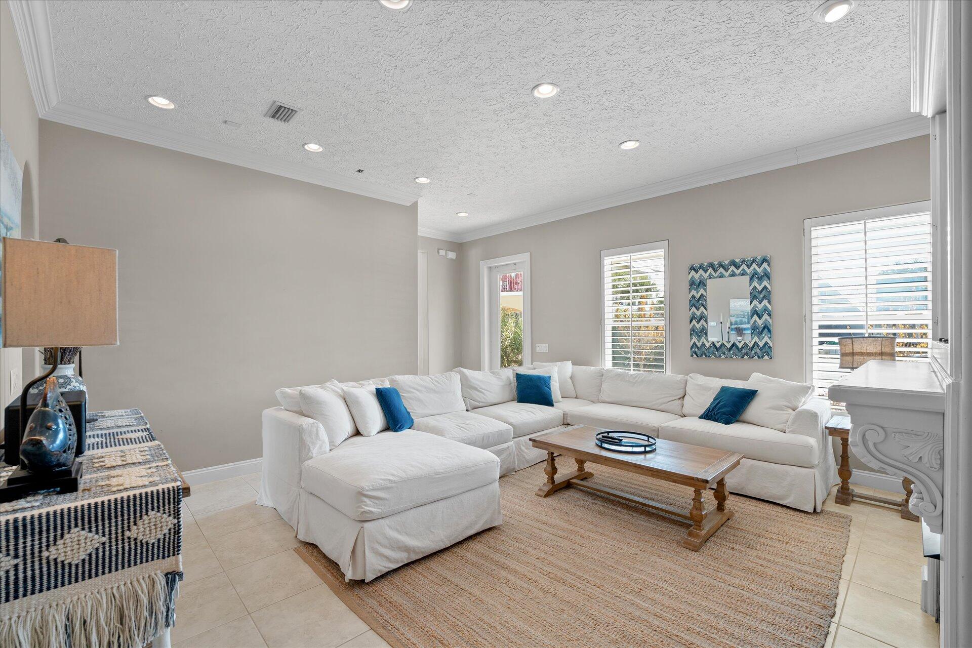 GULFSIDE ESTATES PHASE I & II - Residential