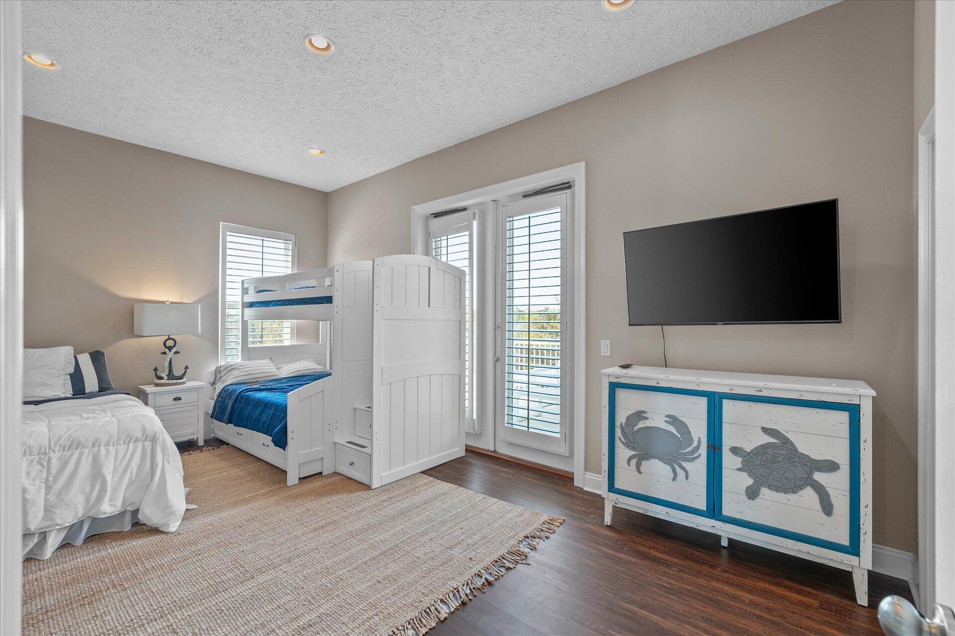 GULFSIDE ESTATES PHASE I & II - Residential