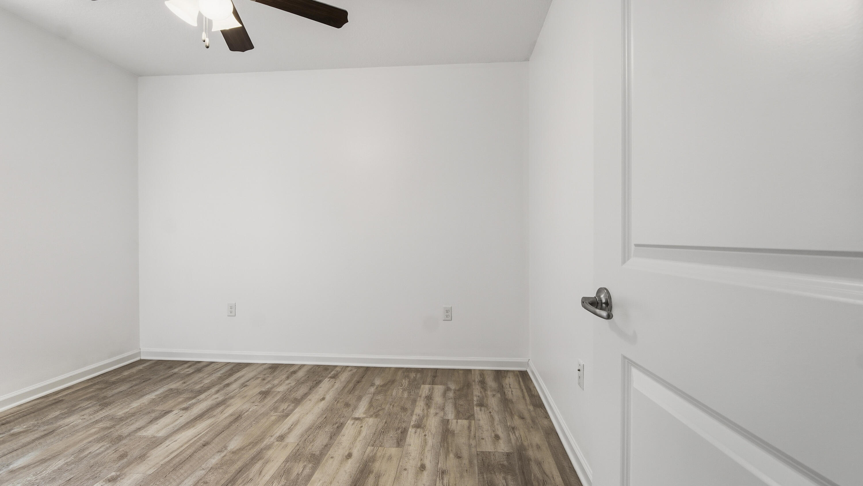 IMPERIAL LAKES UNIT II - Residential Lease