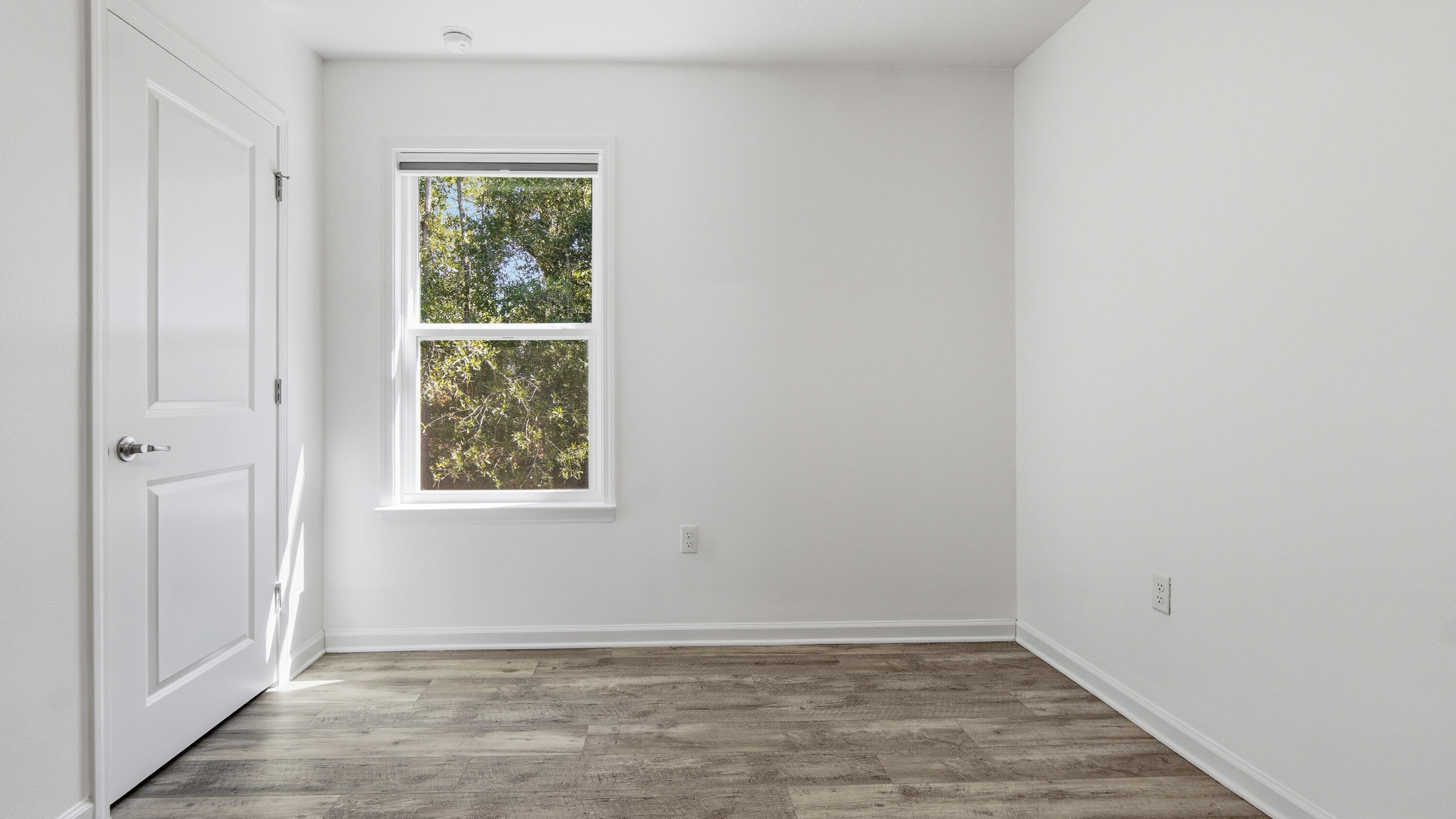 IMPERIAL LAKES UNIT II - Residential Lease