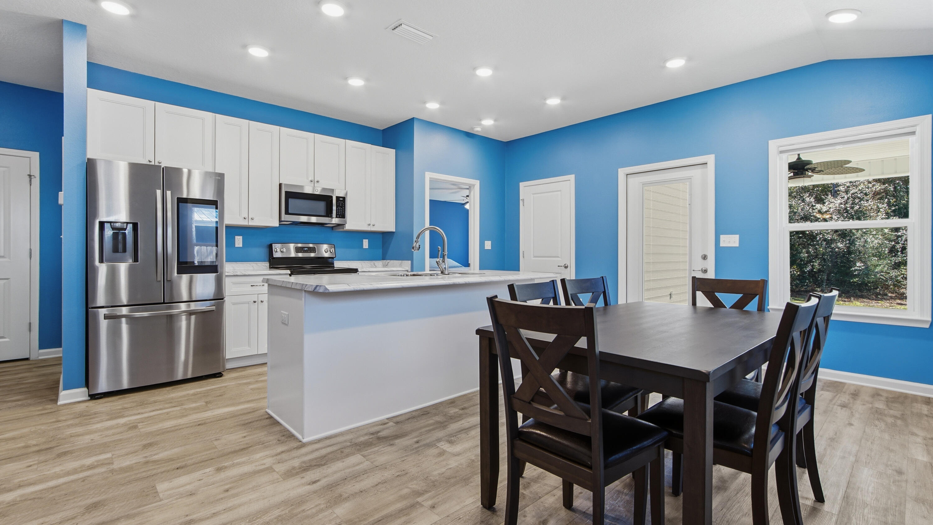 IMPERIAL LAKES UNIT II - Residential Lease