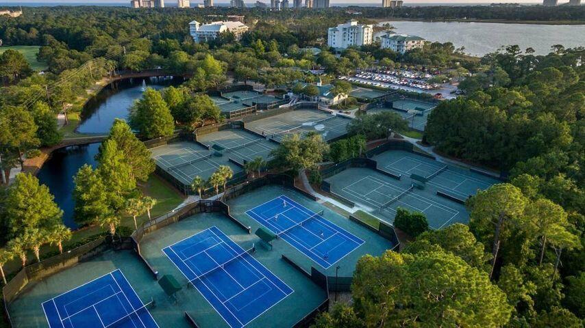 BAYPINES (SANDESTIN) - Residential