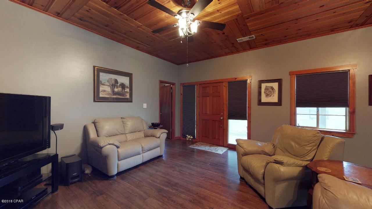 NO RECORDED SUBDIVISION - Residential