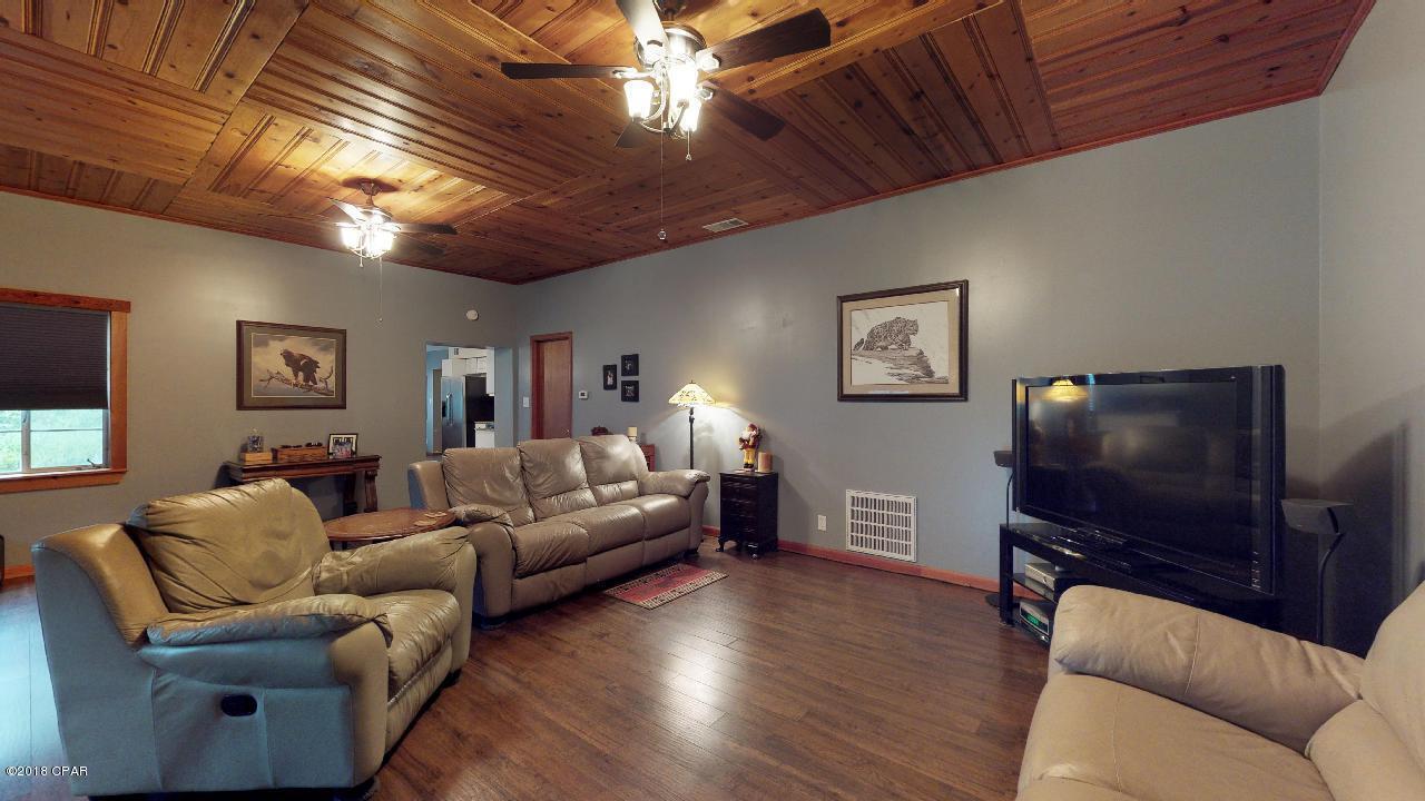 NO RECORDED SUBDIVISION - Residential