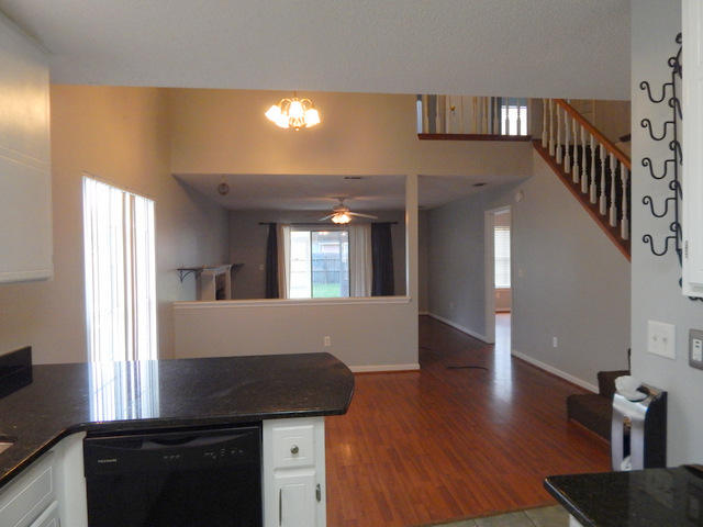 HOLLYROD PARK - Residential