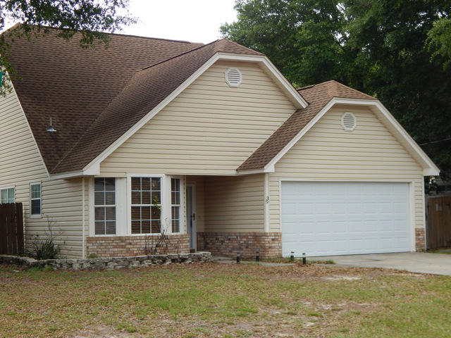 HOLLYROD PARK - Residential