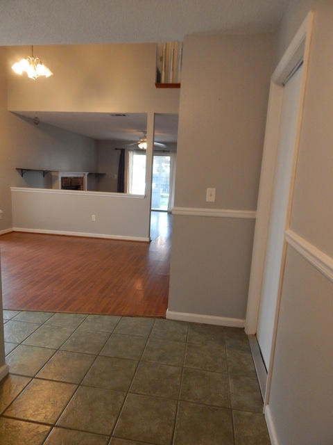 HOLLYROD PARK - Residential