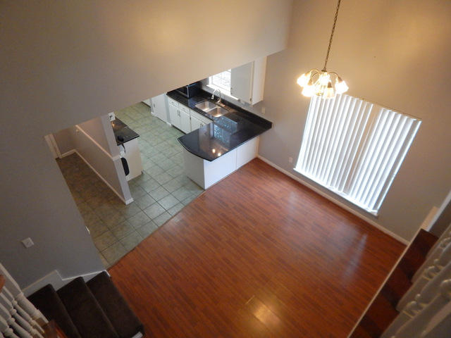 HOLLYROD PARK - Residential