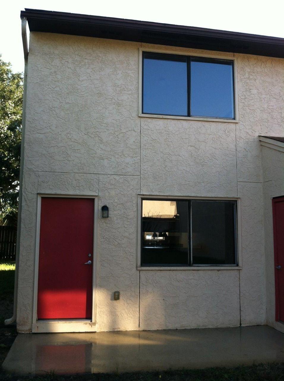 CEDAR AVE CONDO - Residential