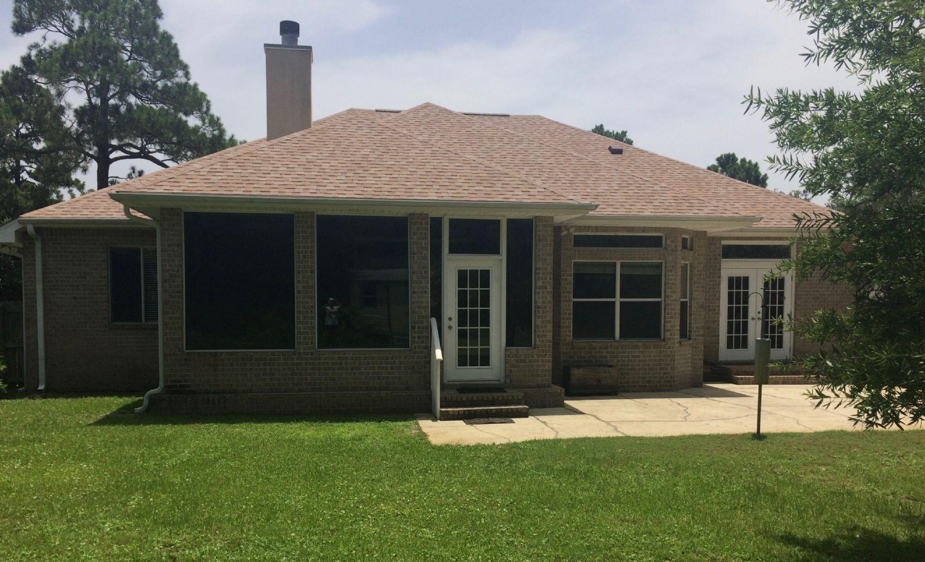 SOUND RETREAT - Residential