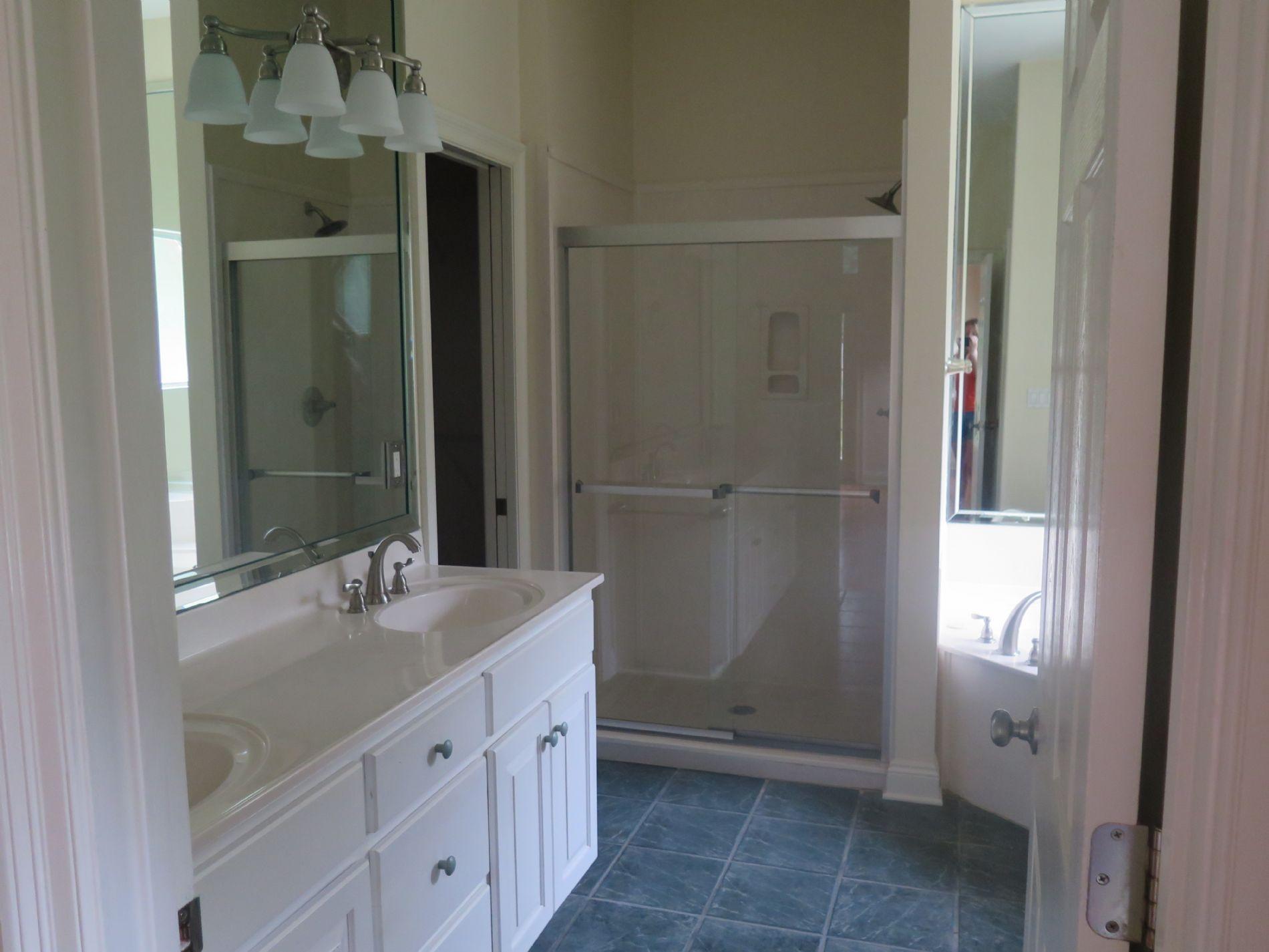 SOUND RETREAT - Residential