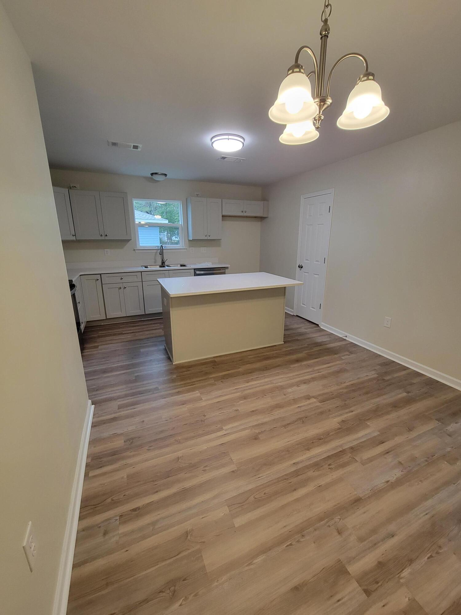 OAKWOOD HILLS UNIT 3 - Residential