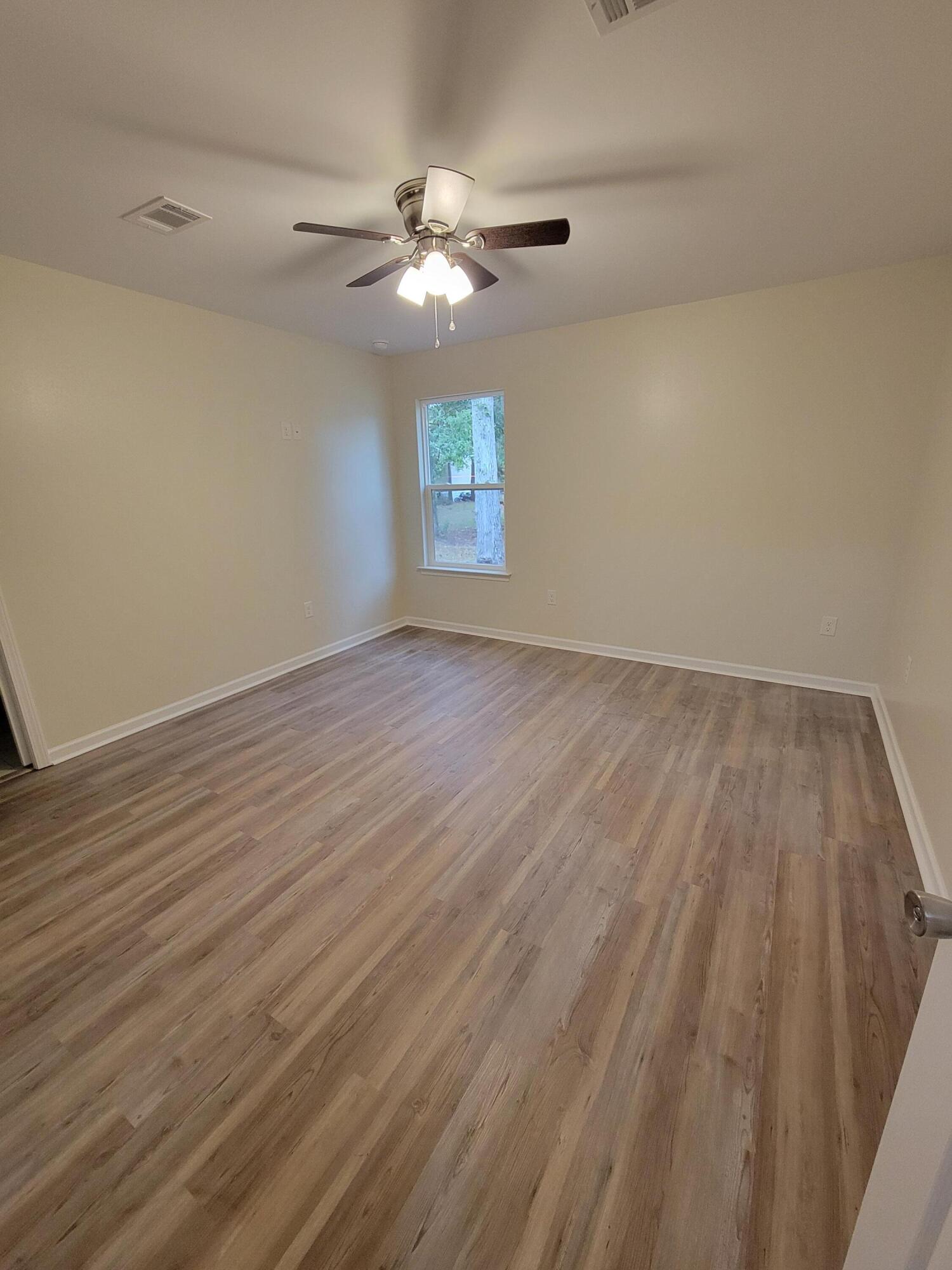 OAKWOOD HILLS UNIT 3 - Residential