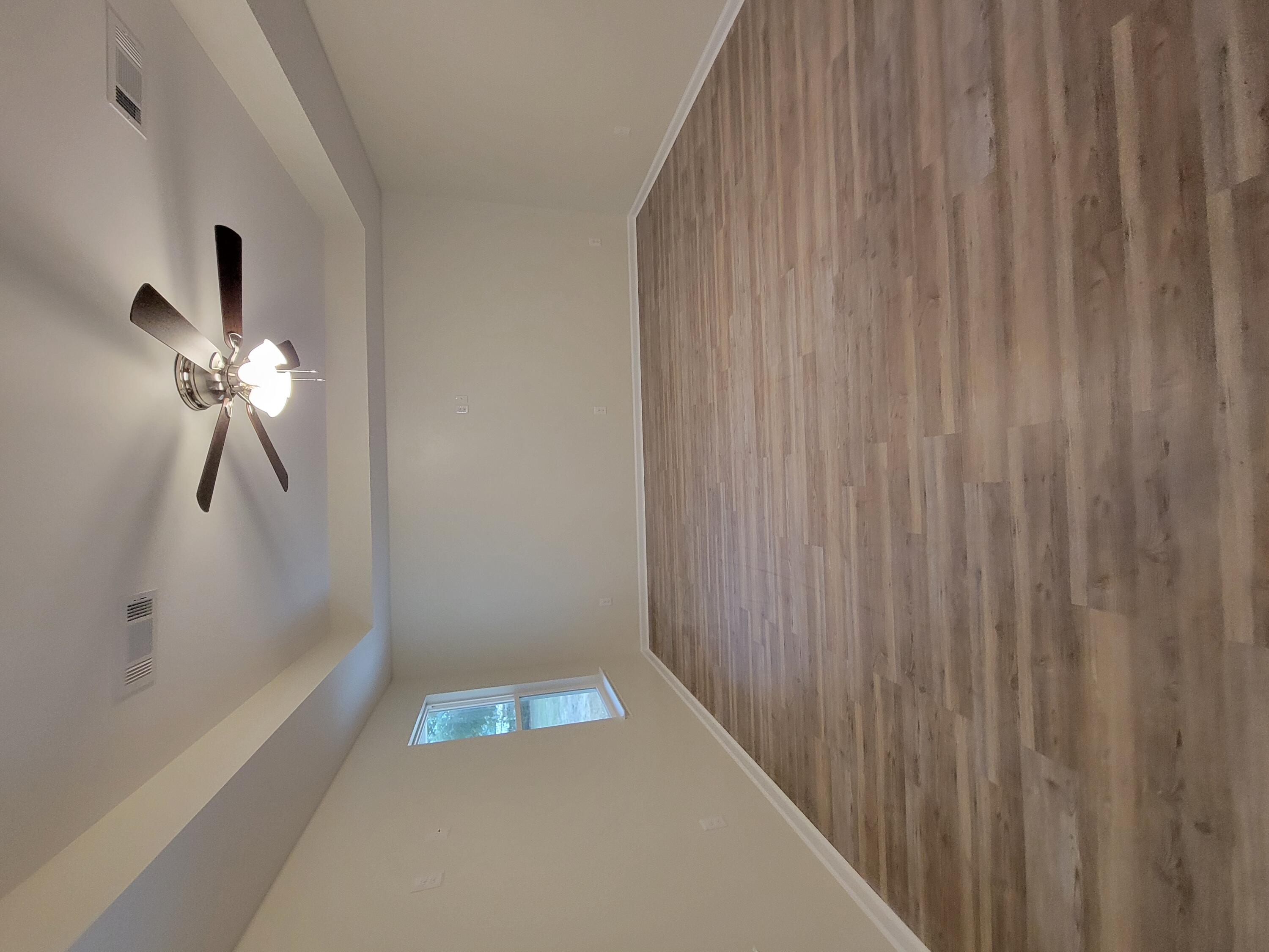 OAKWOOD HILLS UNIT 3 - Residential