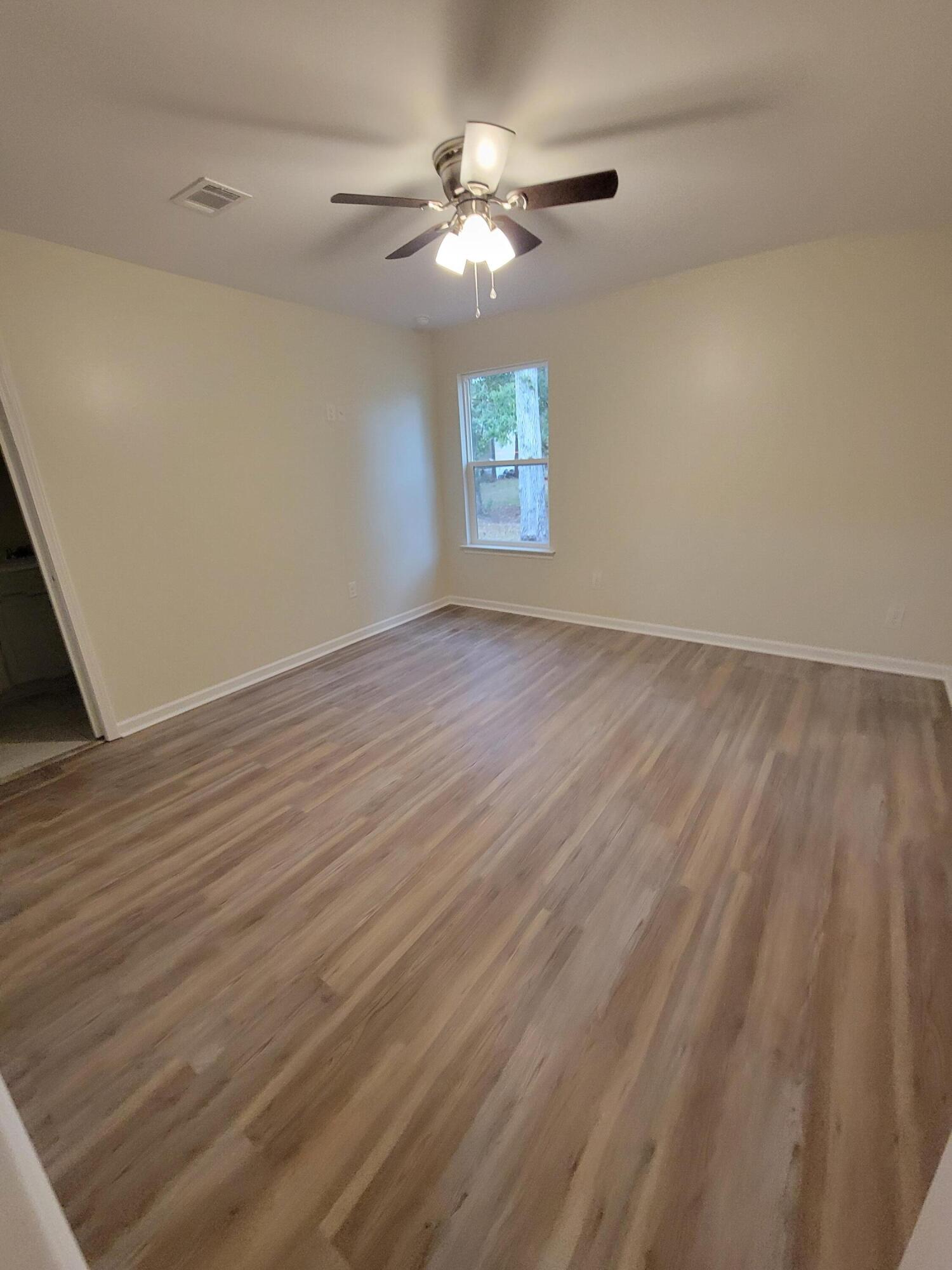 OAKWOOD HILLS UNIT 3 - Residential