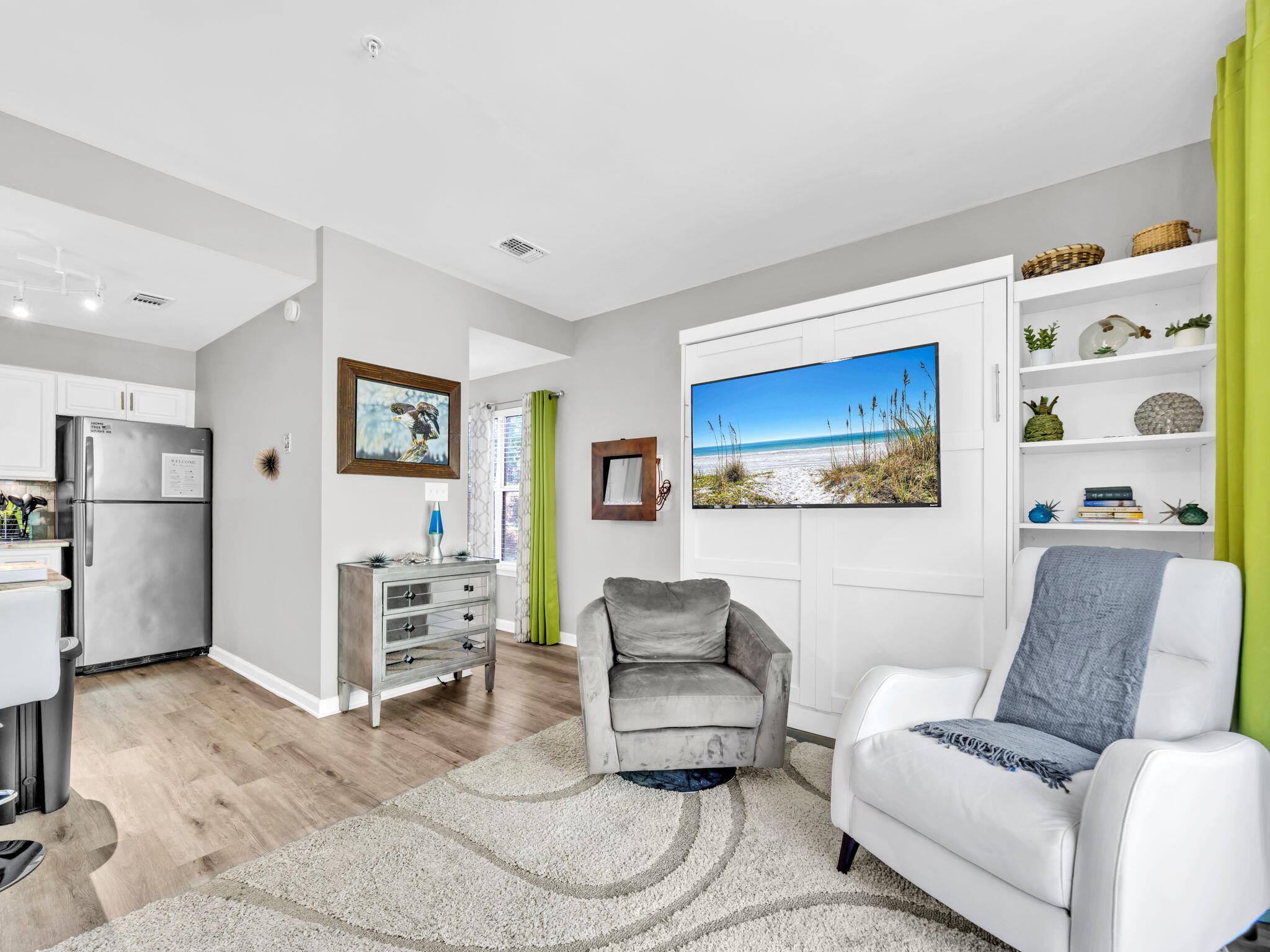 POINTE OF VIEW CONDO - Residential Lease