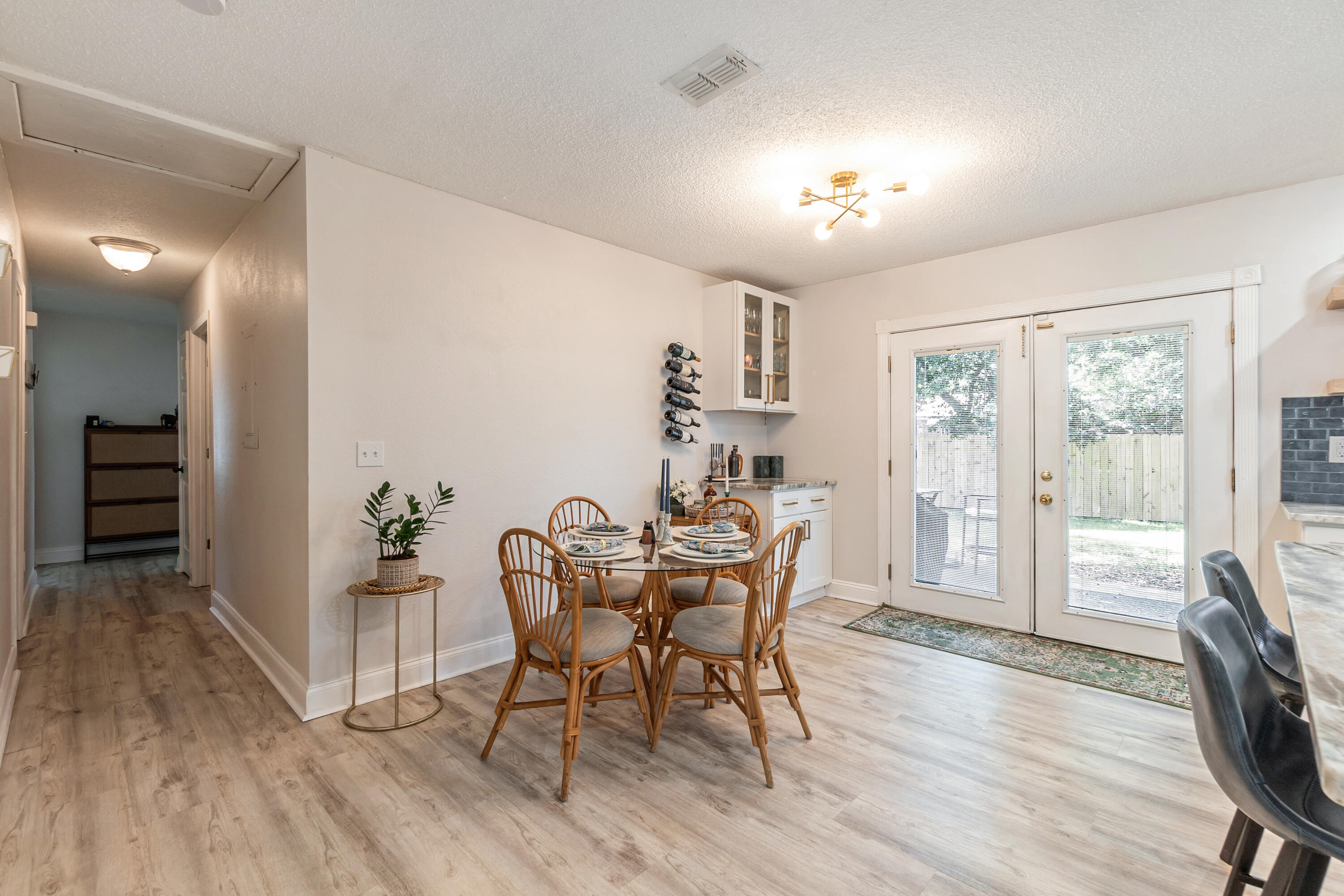 MIDPINES - Residential