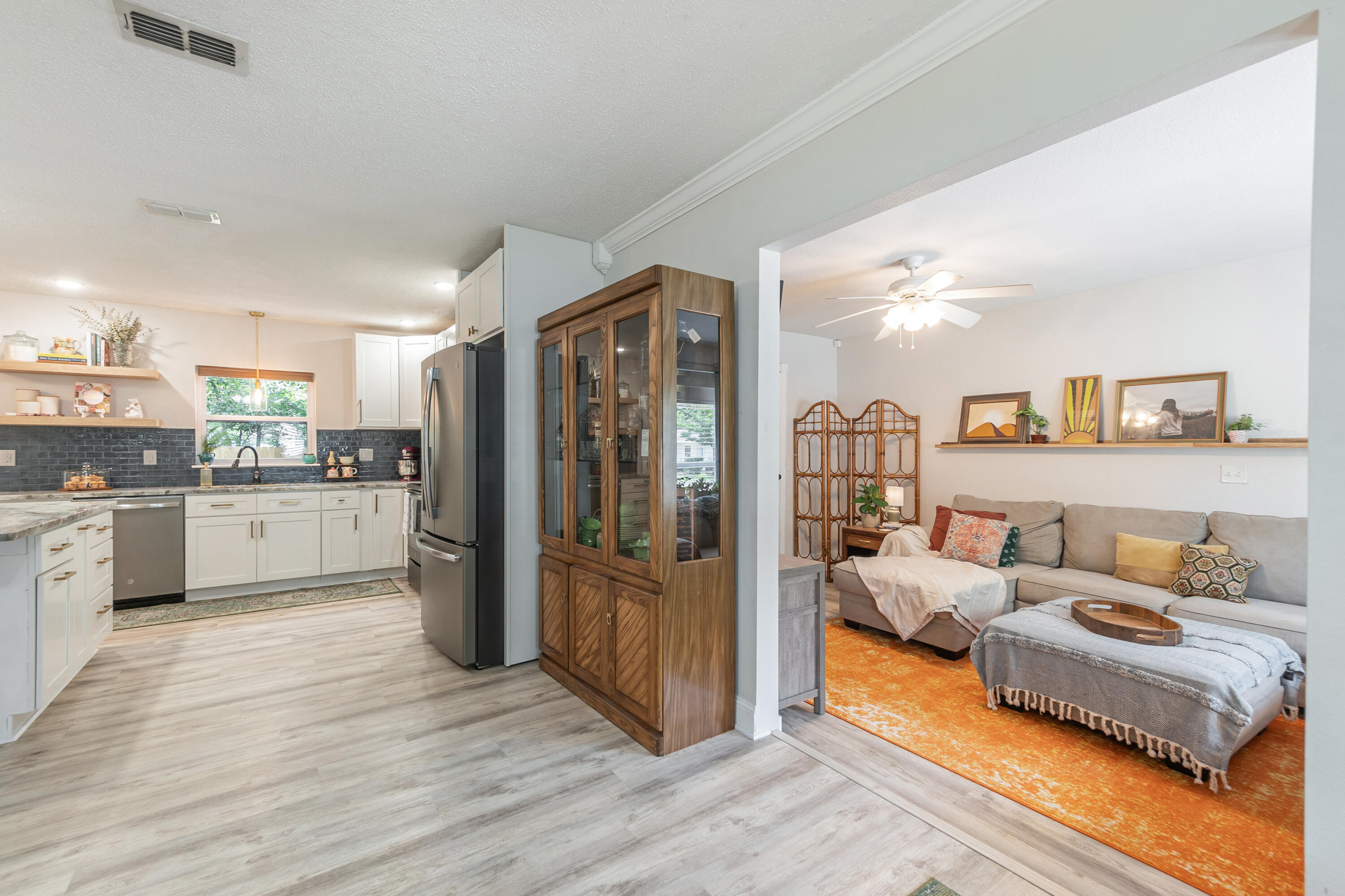 MIDPINES - Residential