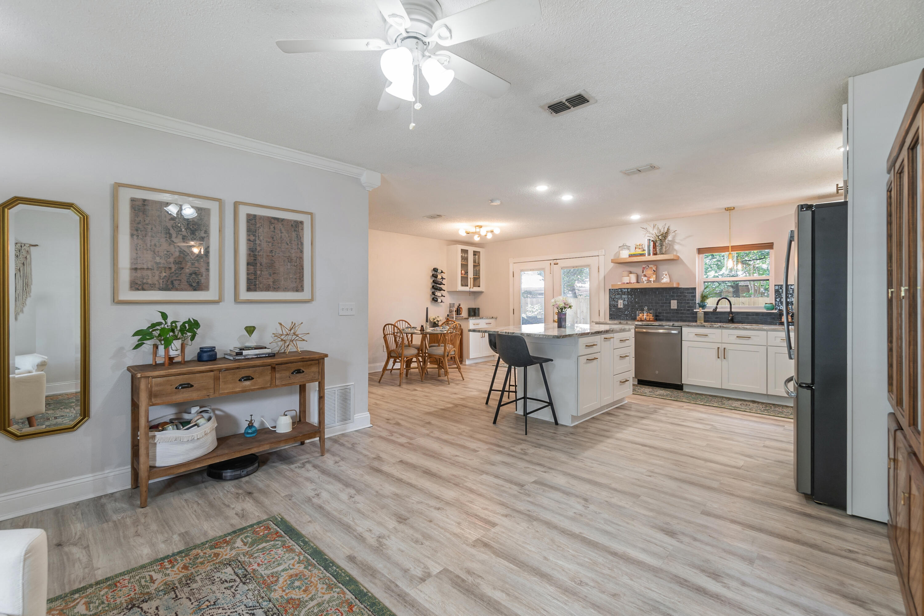 MIDPINES - Residential