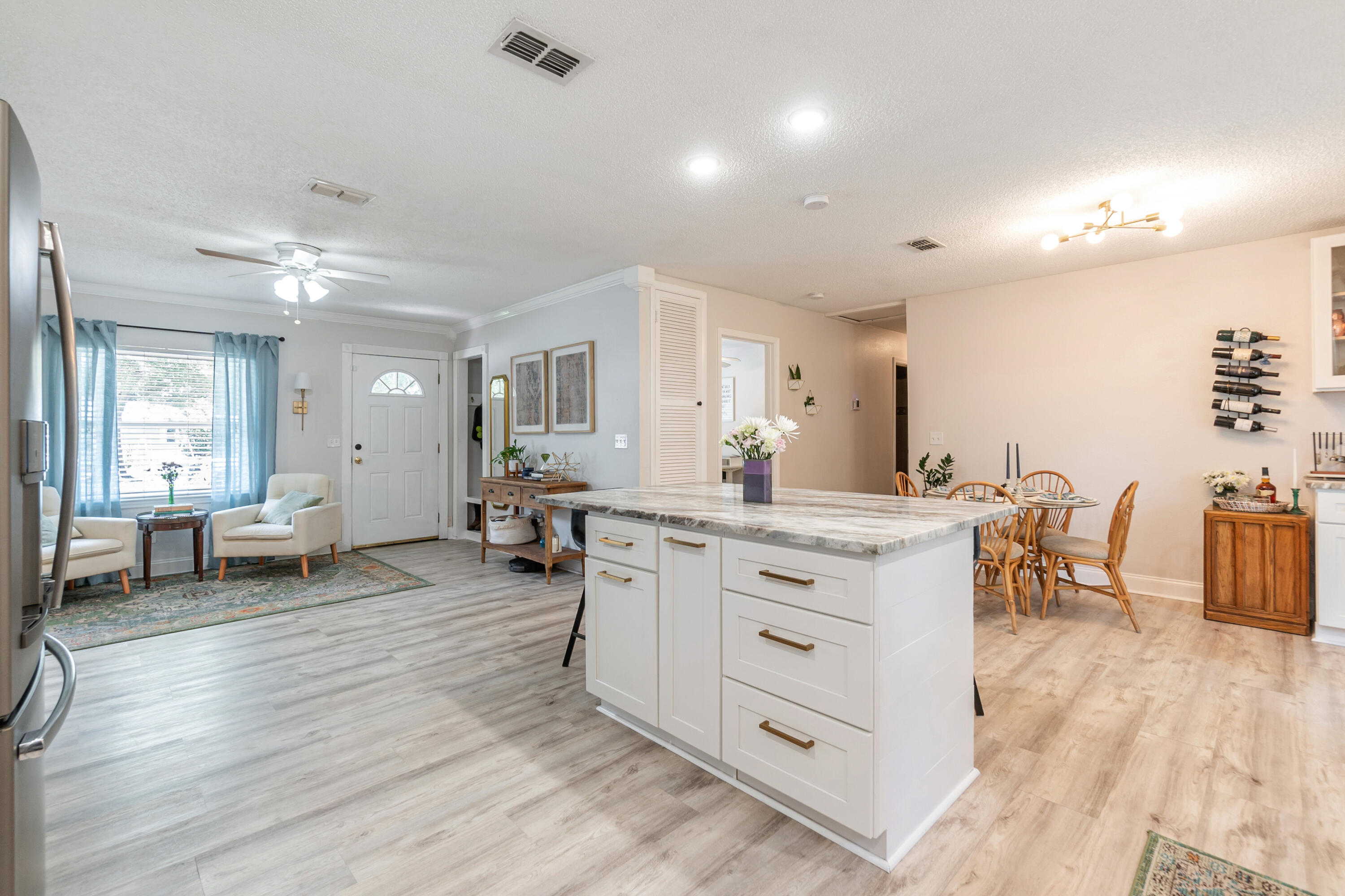 MIDPINES - Residential