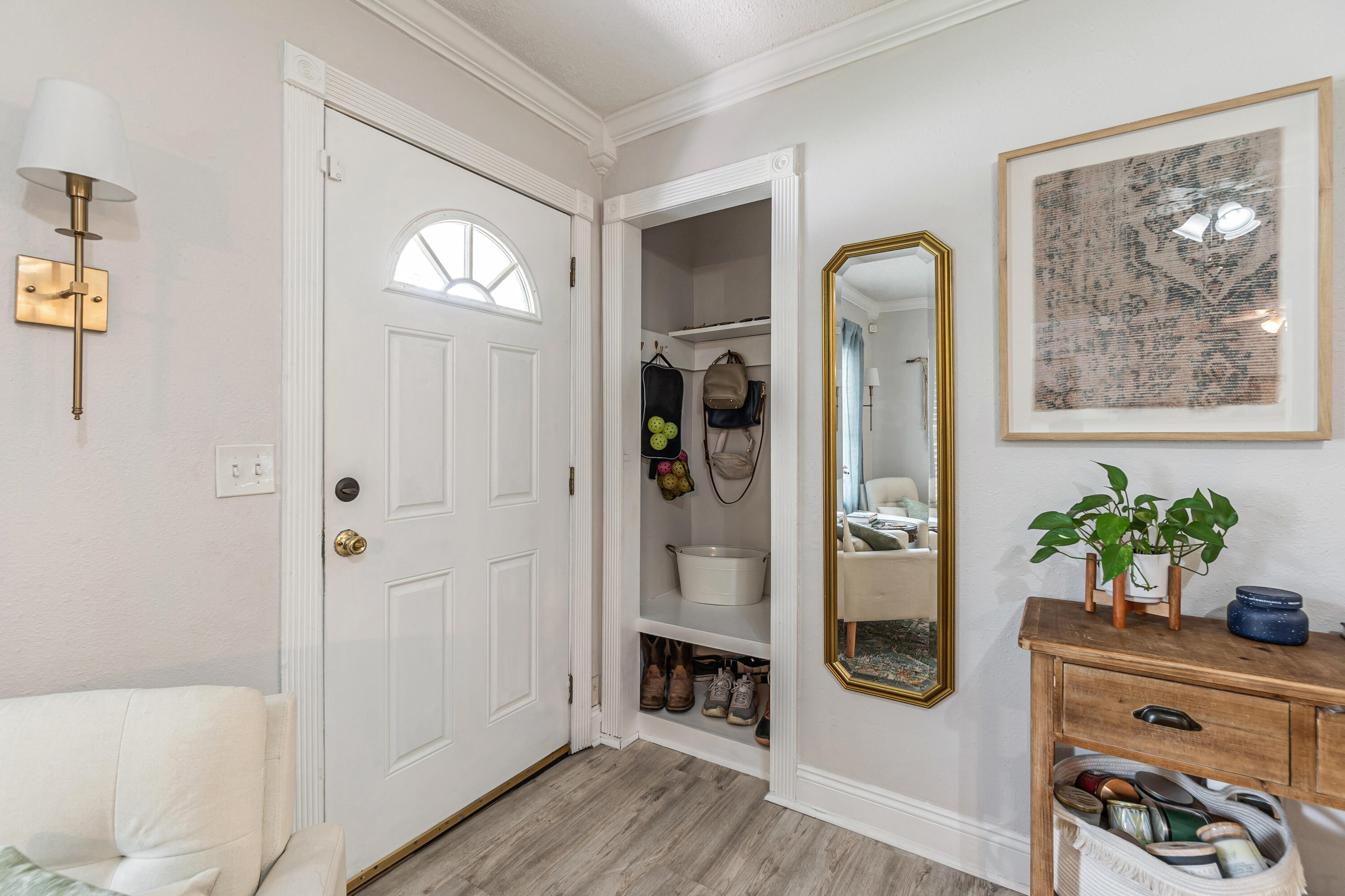 MIDPINES - Residential