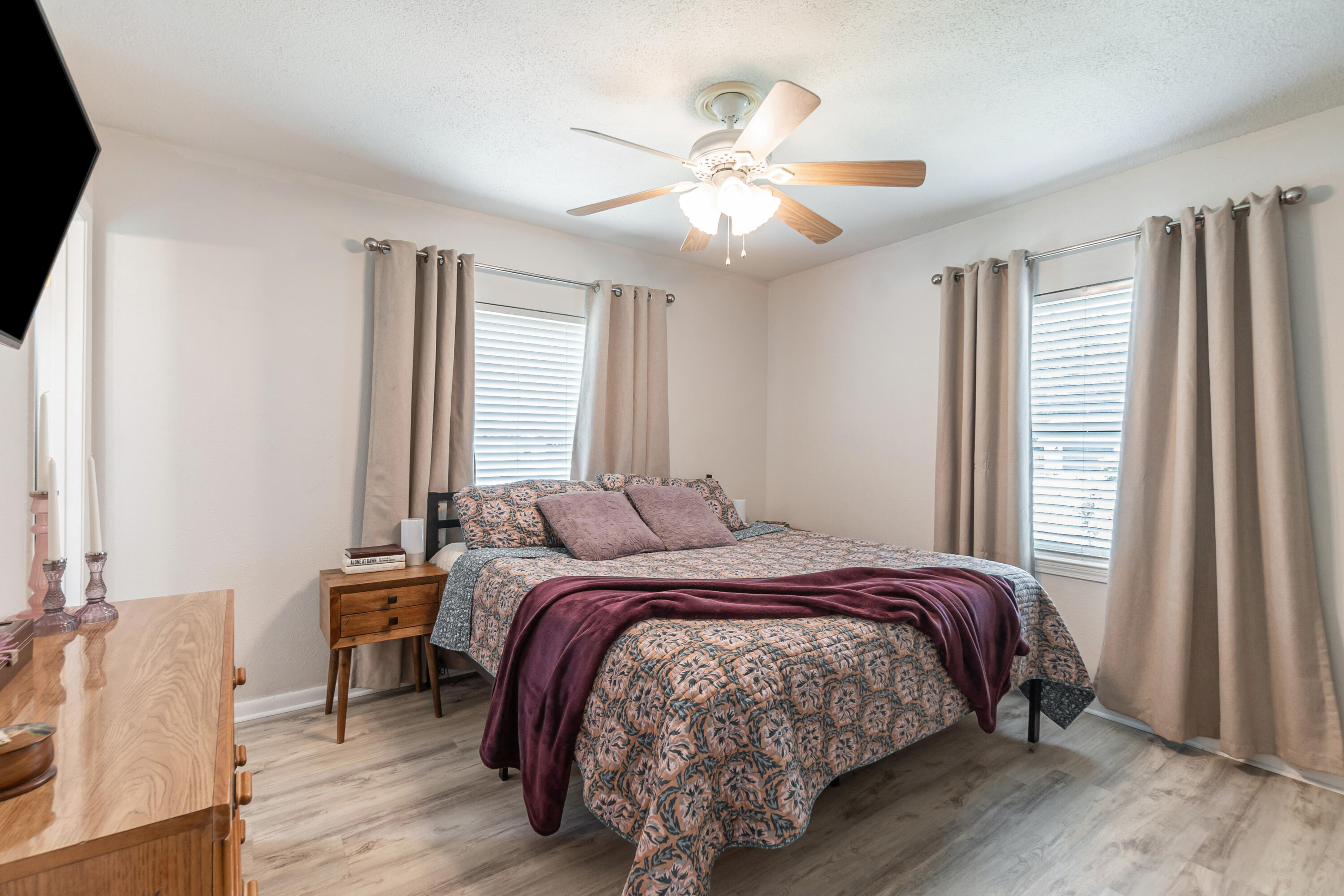 MIDPINES - Residential