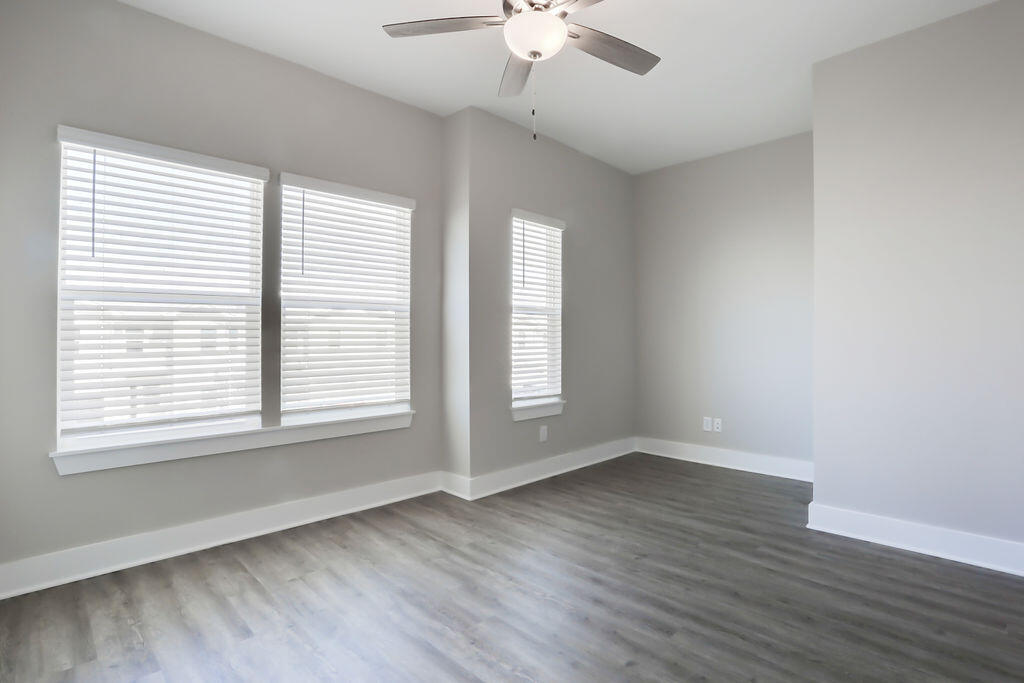 VERANDAS OF FREEPORT - Residential