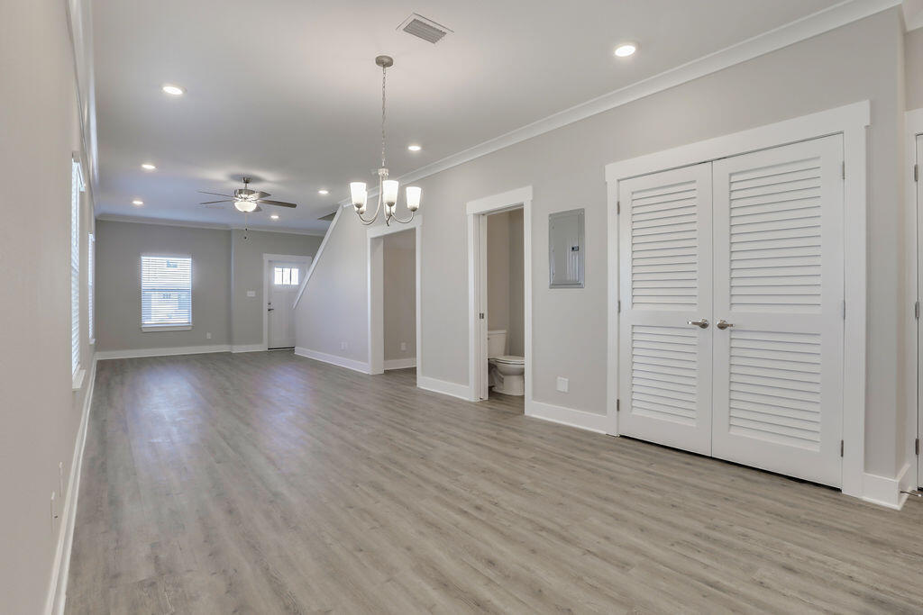 VERANDAS OF FREEPORT - Residential