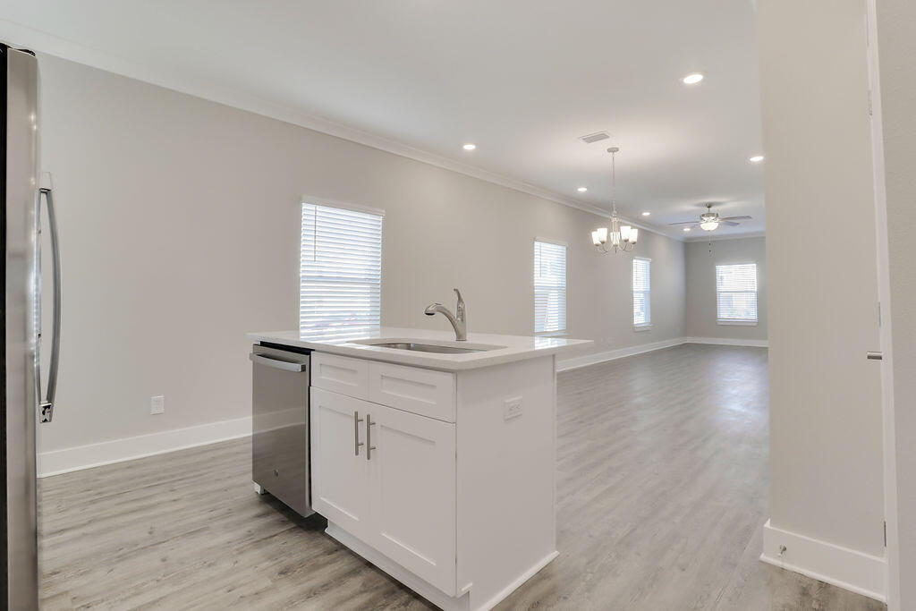 VERANDAS OF FREEPORT - Residential