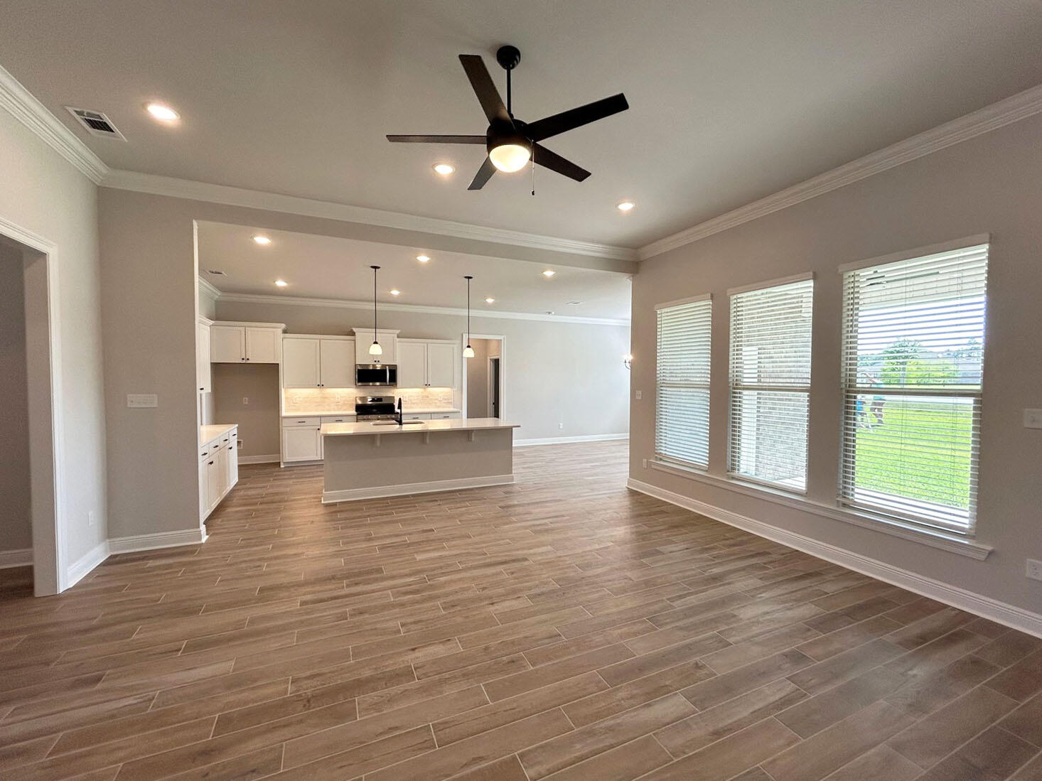 HAMMOCK BAY - STARBURST - Residential