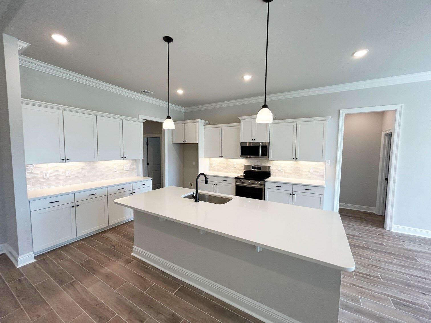 HAMMOCK BAY - STARBURST - Residential