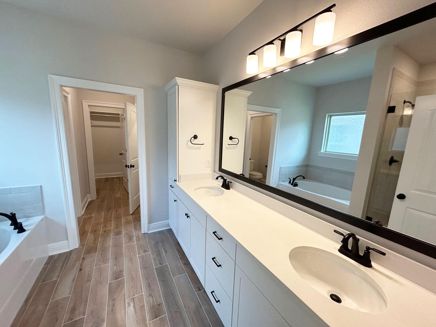 HAMMOCK BAY - STARBURST - Residential