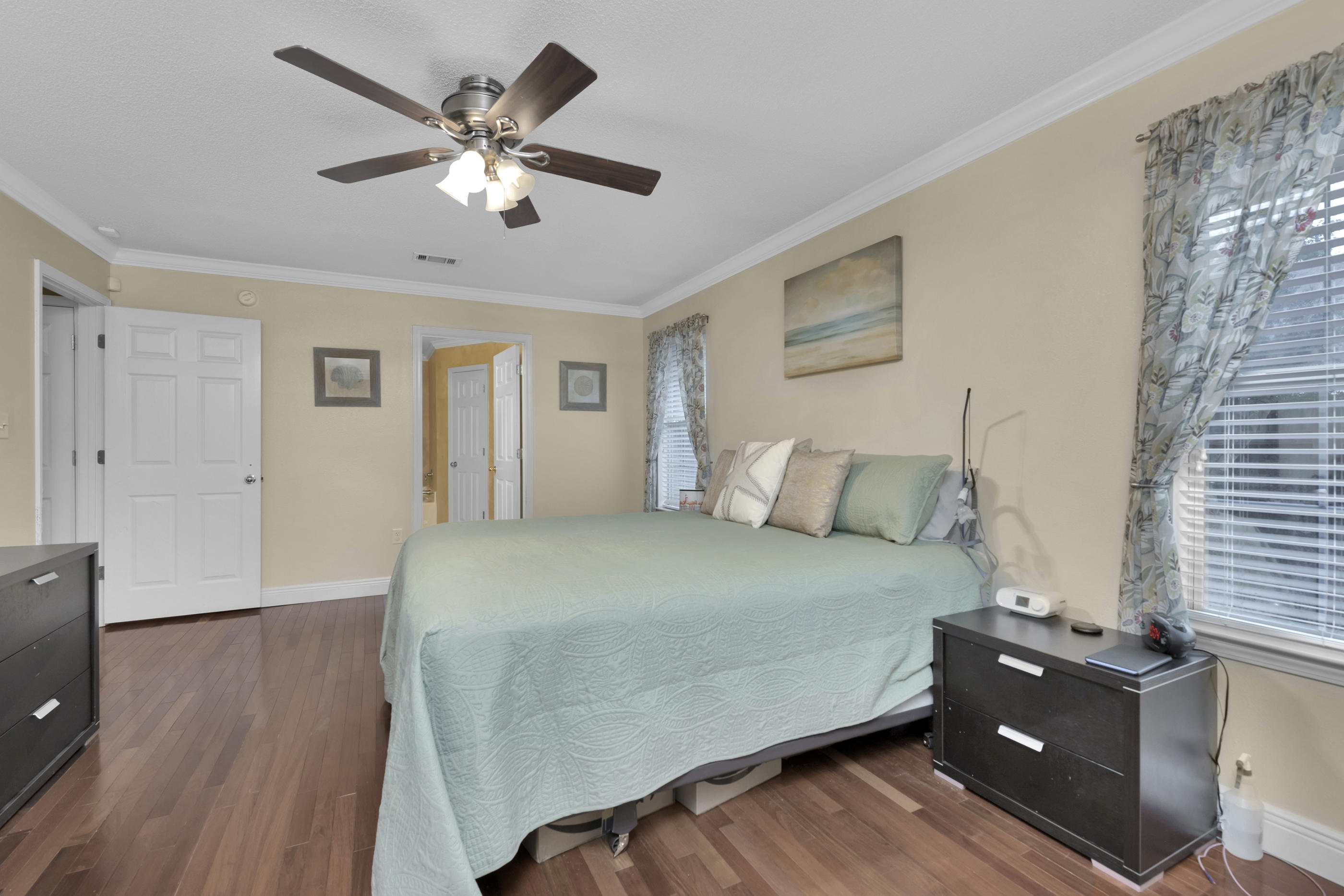 BRIGHTON OAKS - Residential