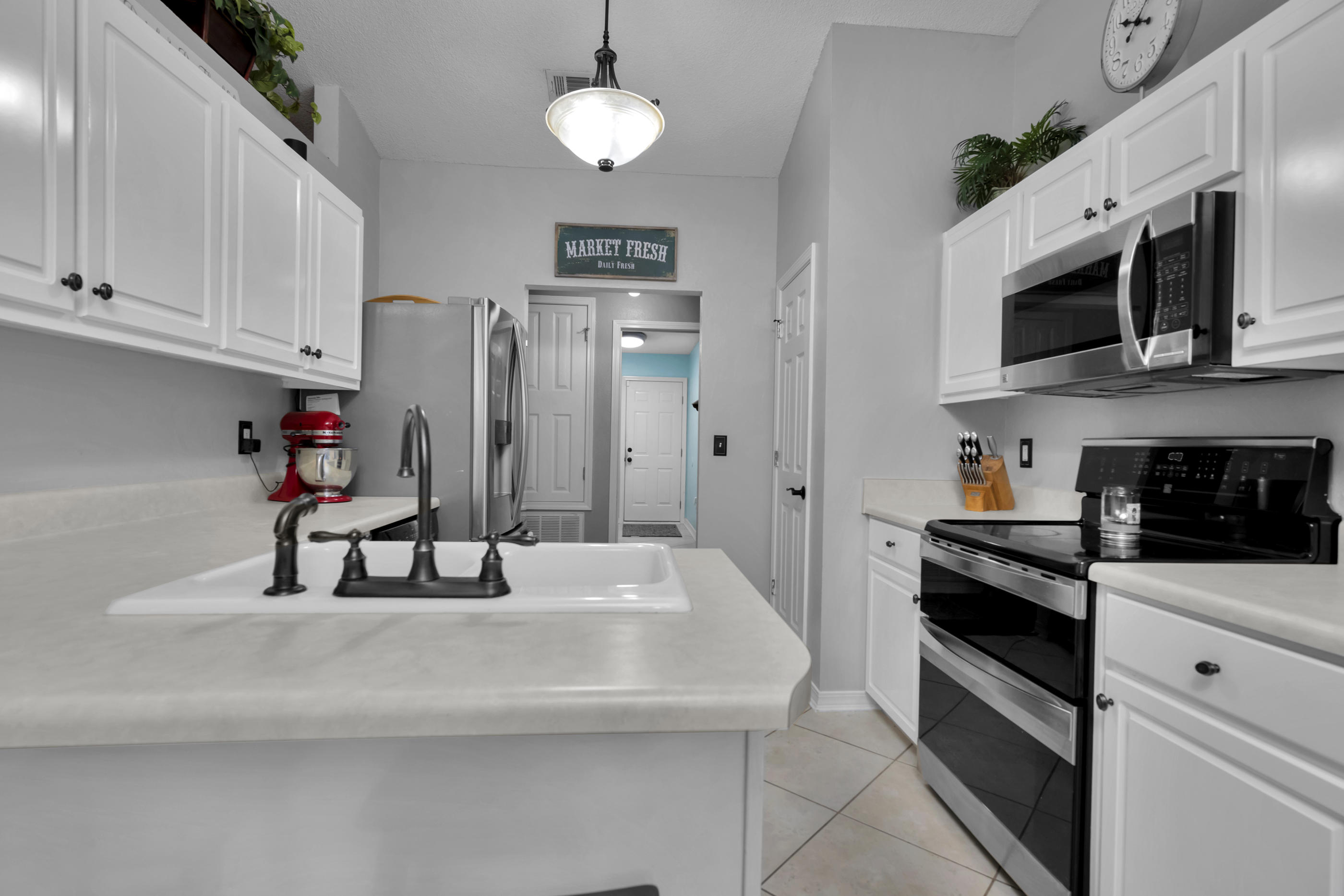 BRIGHTON OAKS - Residential