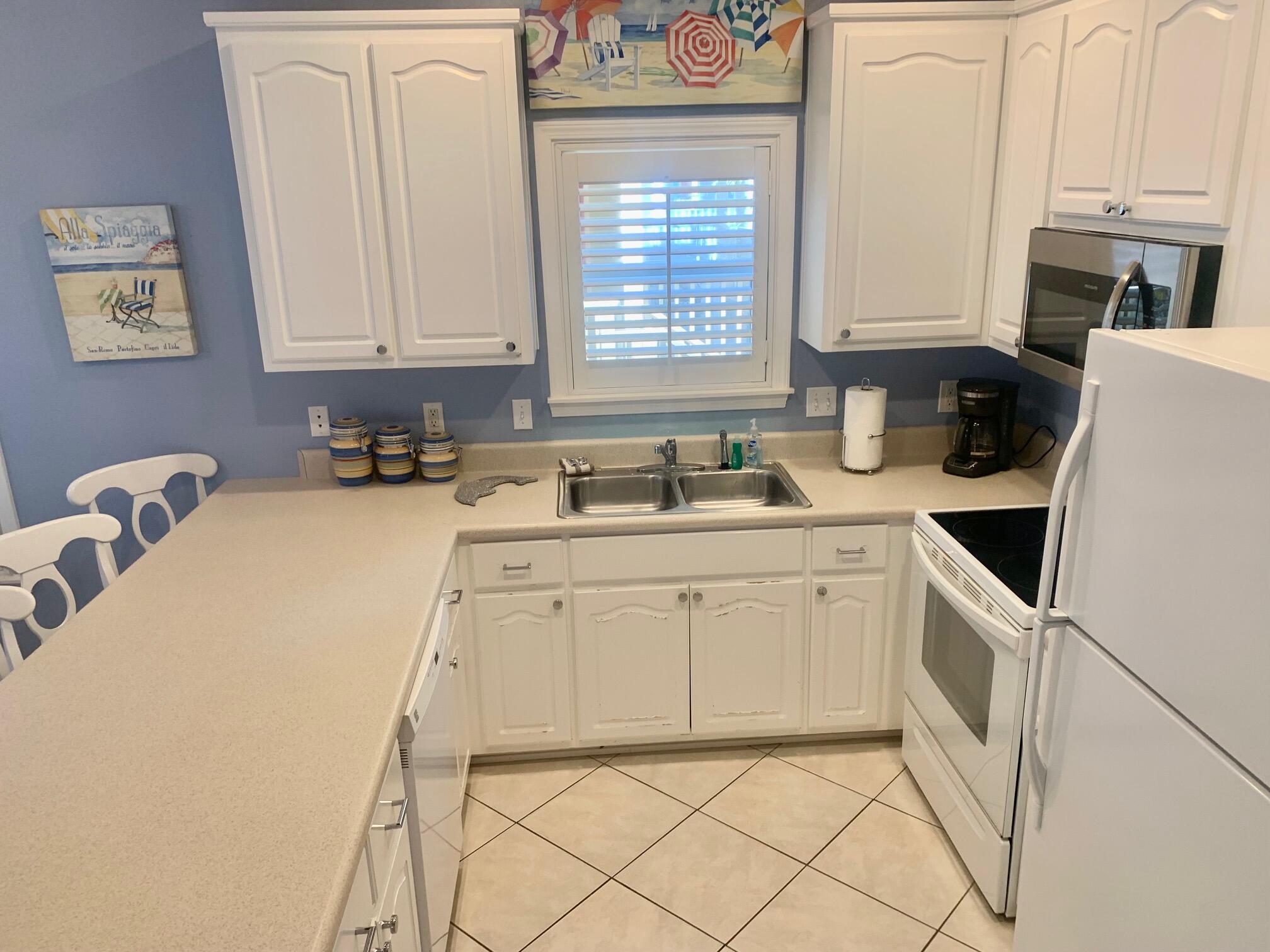 OLD FLORIDA VILLAGE - Residential