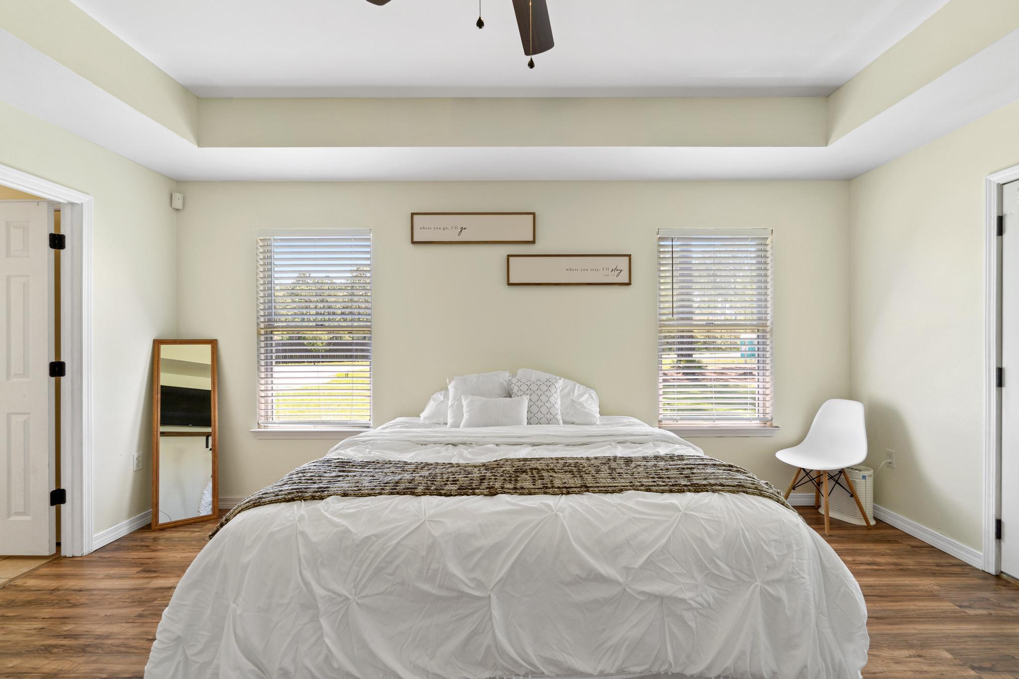 HOLLEY BY THE SEA - Residential