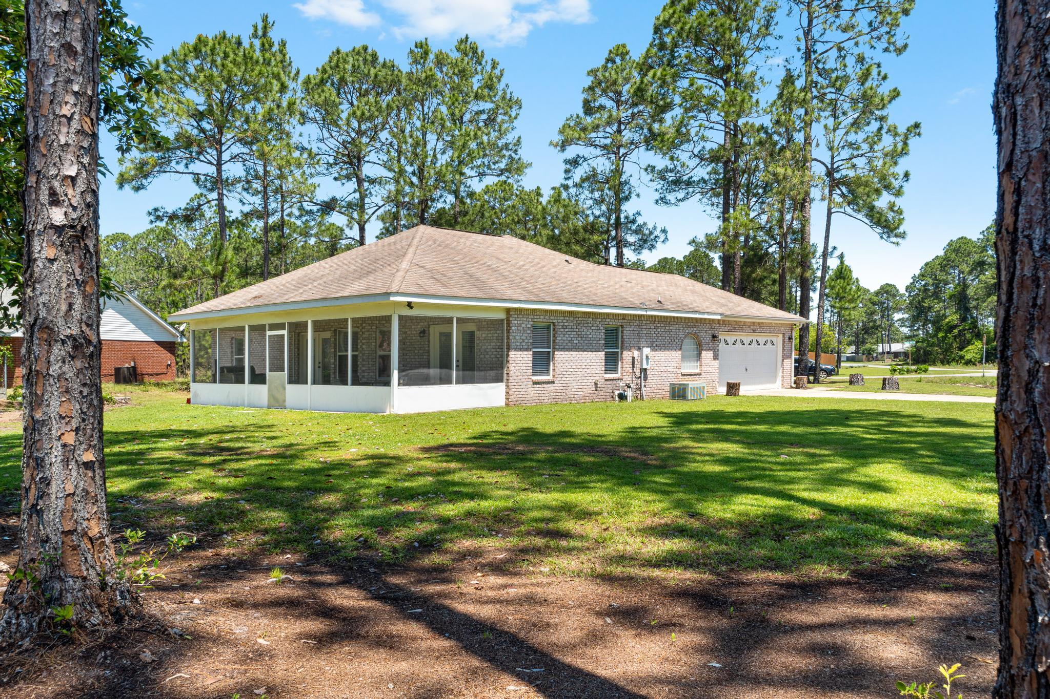 HOLLEY BY THE SEA - Residential