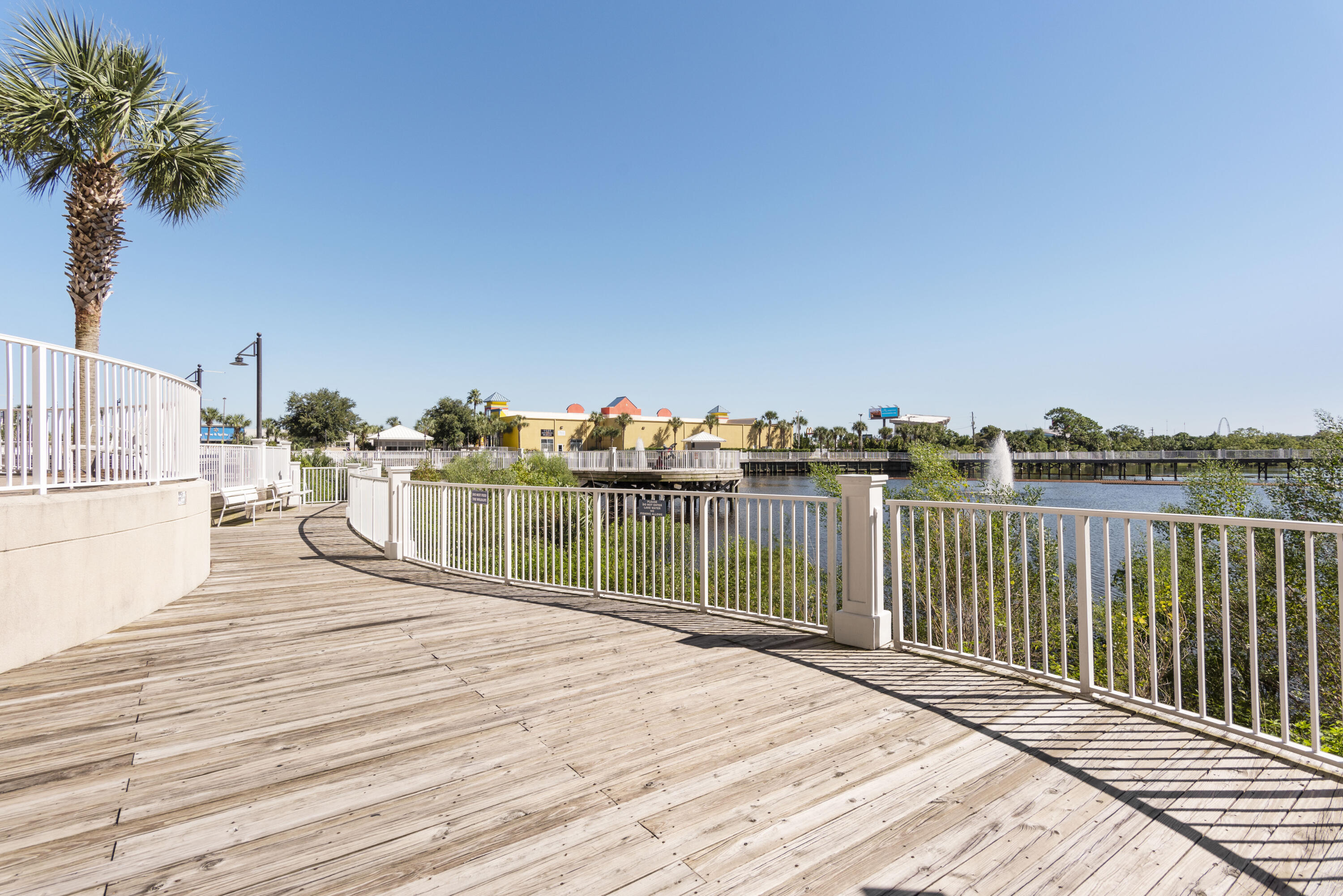 Laketown Wharf Phase II - Residential