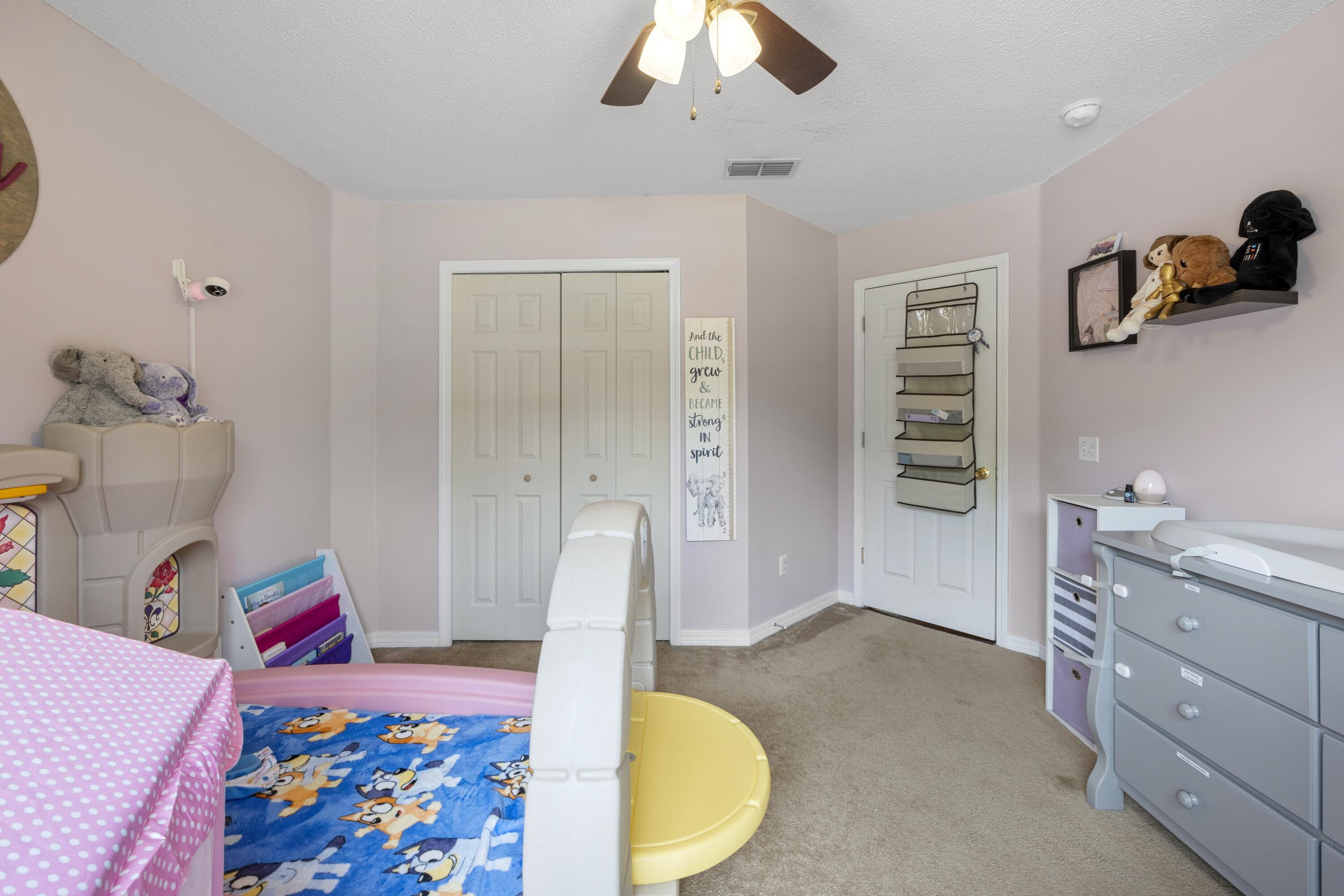 COUNTRYVIEW ESTATES 10TH ADDN - Residential