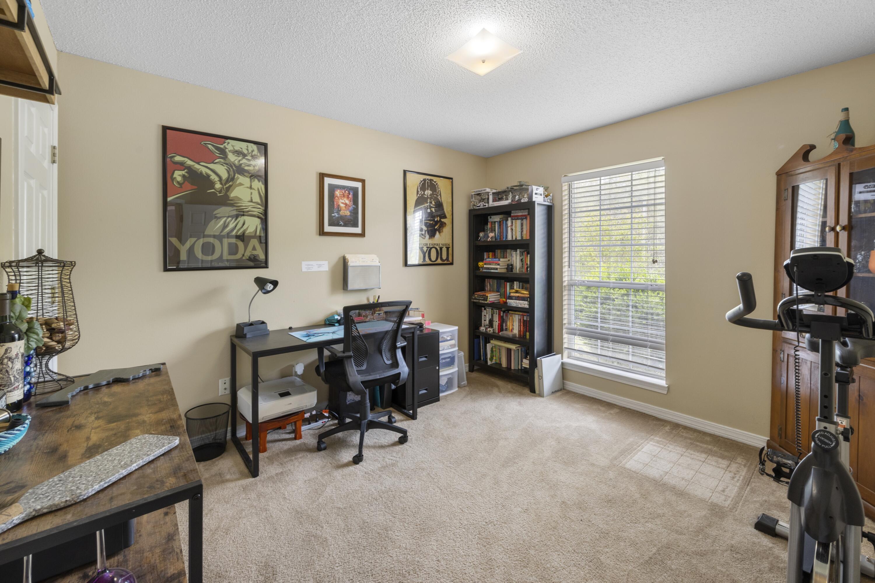 COUNTRYVIEW ESTATES 10TH ADDN - Residential