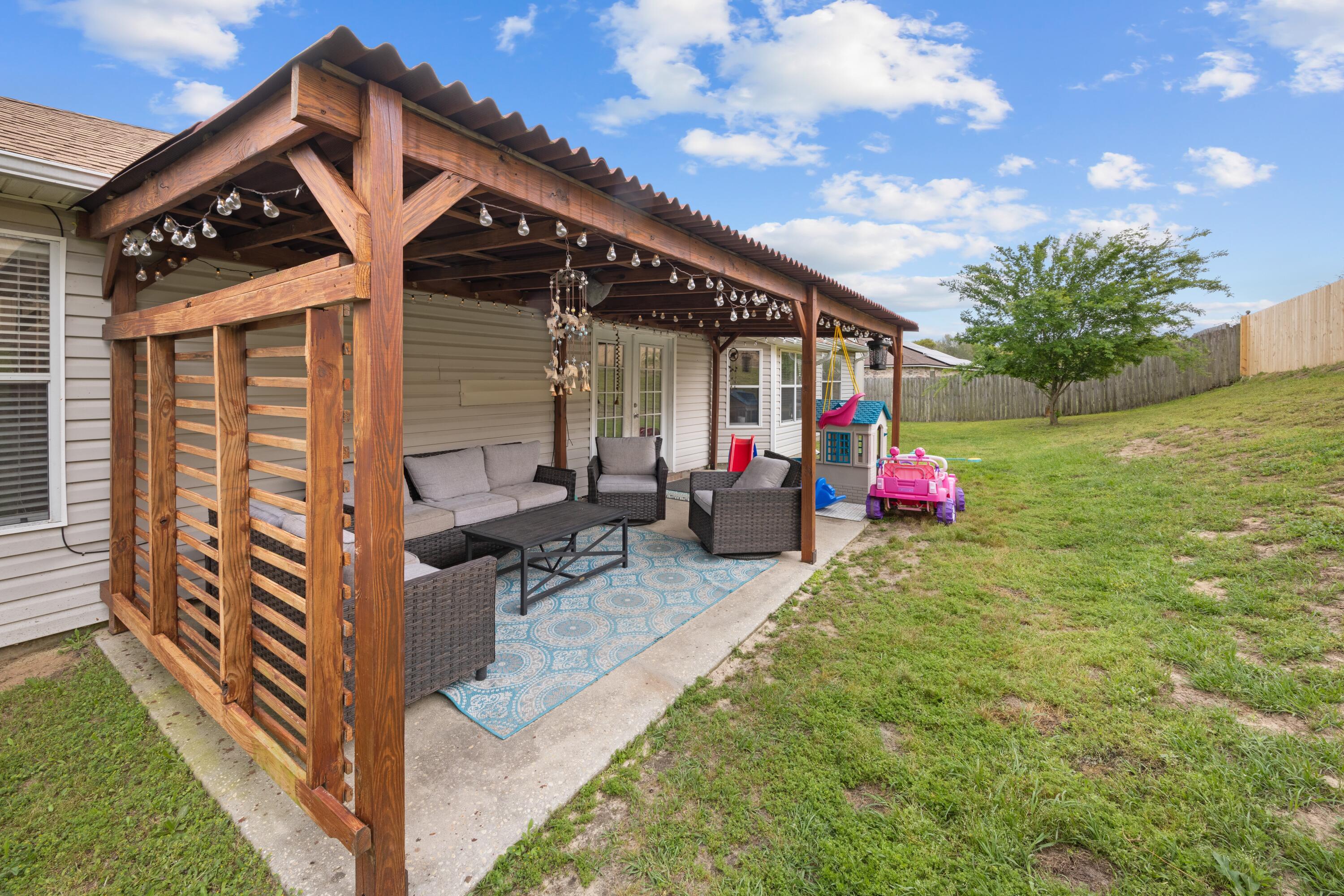 COUNTRYVIEW ESTATES 10TH ADDN - Residential