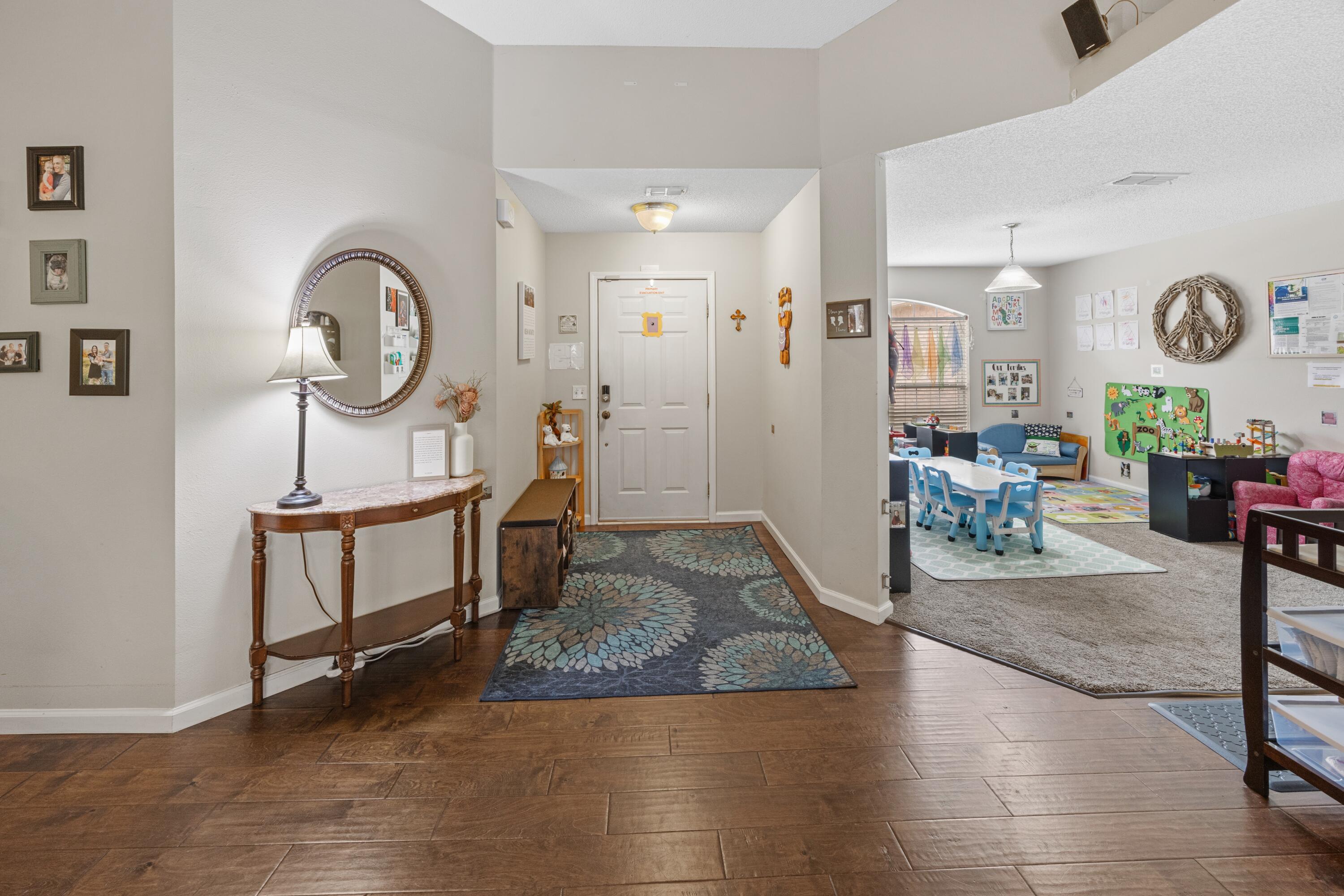 COUNTRYVIEW ESTATES 10TH ADDN - Residential