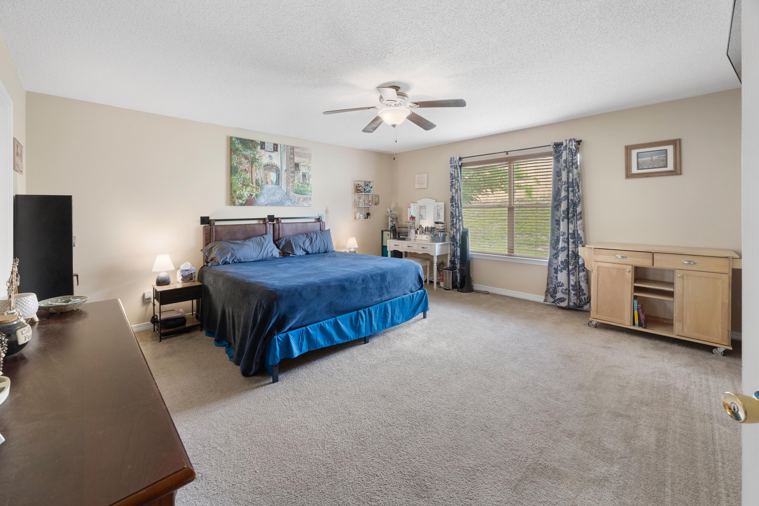 COUNTRYVIEW ESTATES 10TH ADDN - Residential