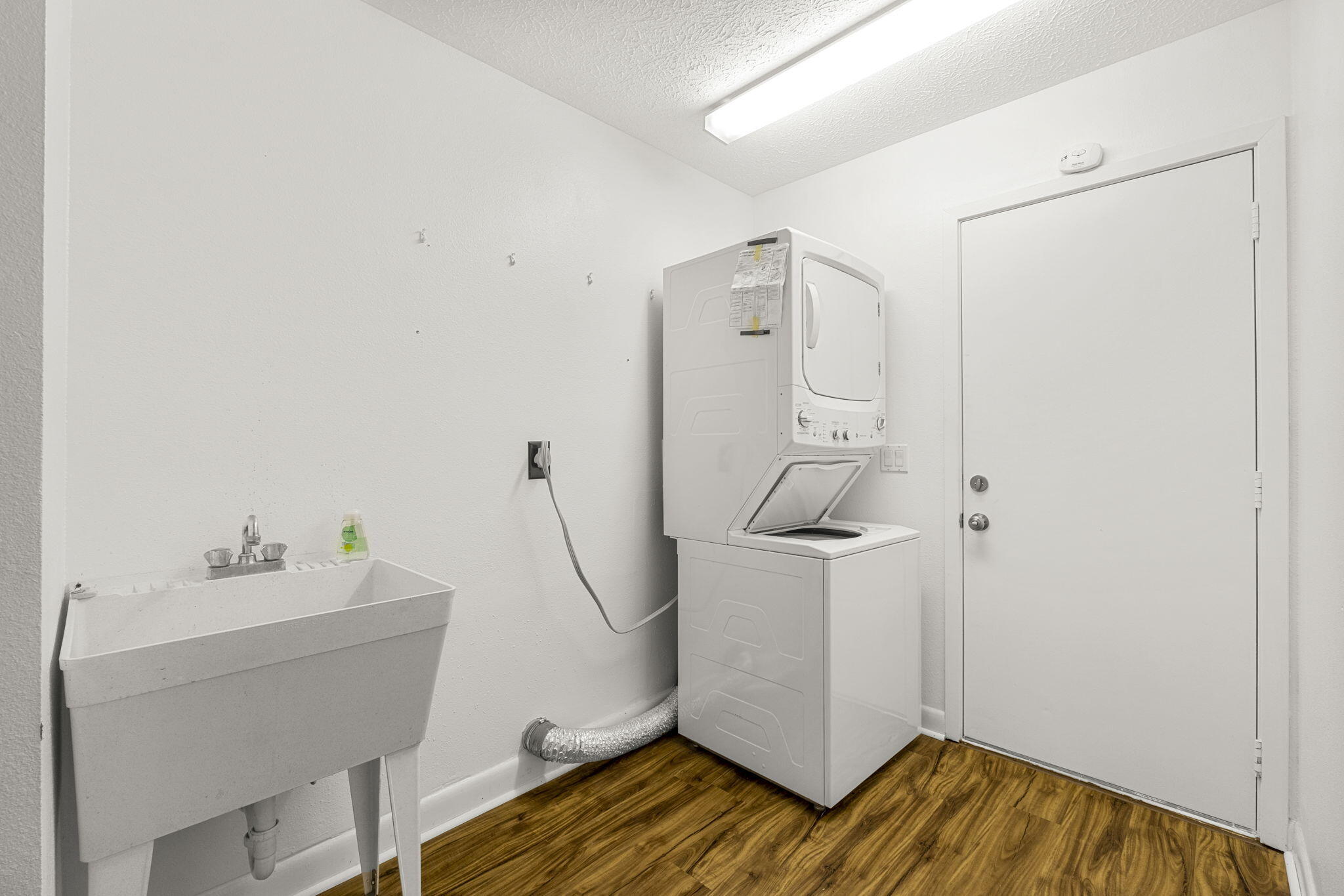 GLADES THE - Residential