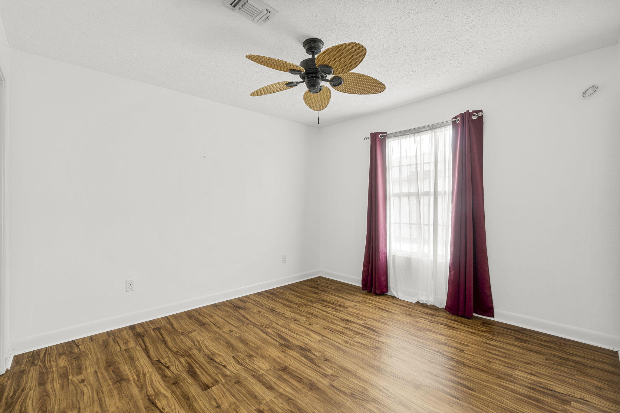 GLADES THE - Residential