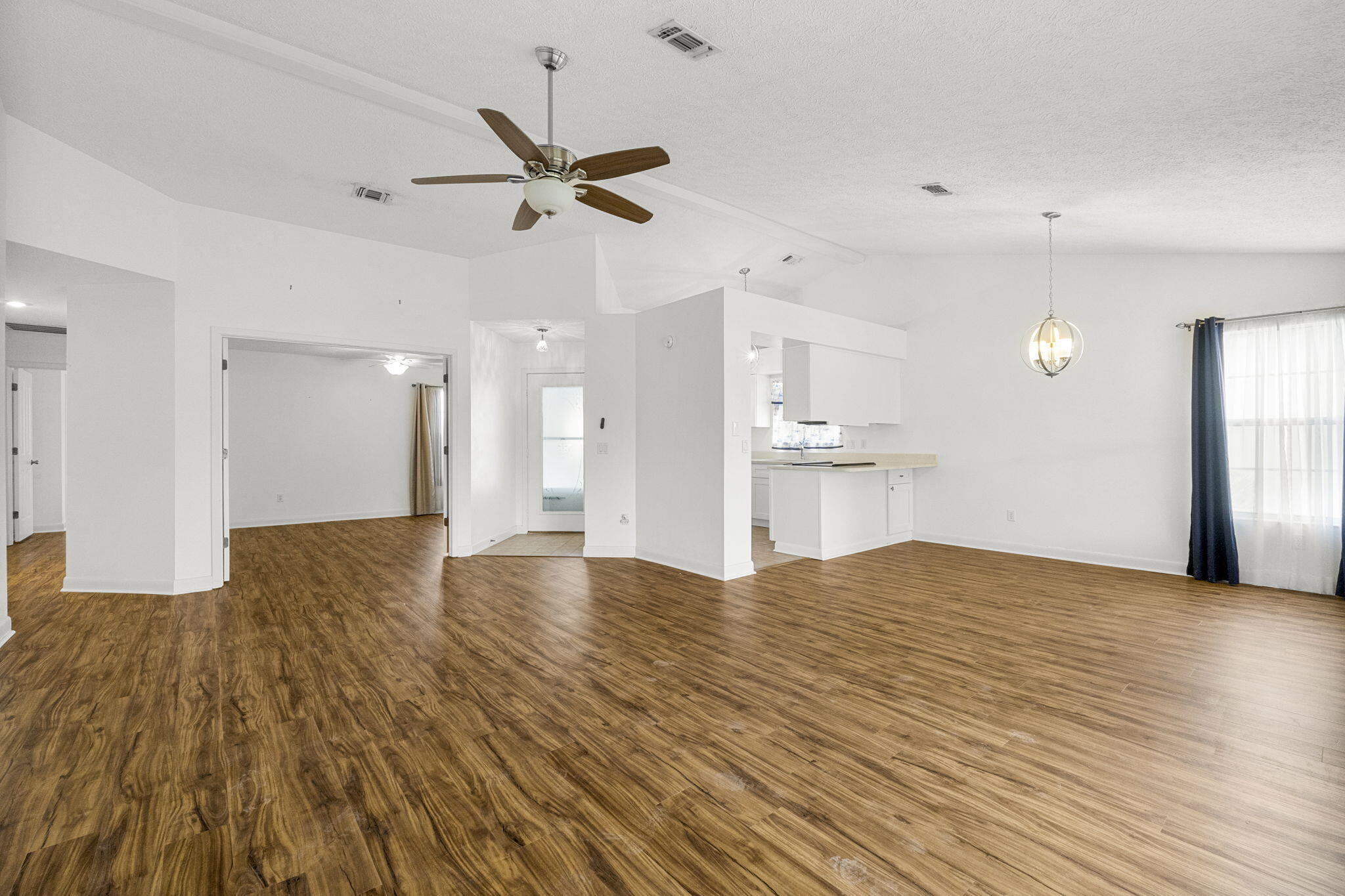 GLADES THE - Residential