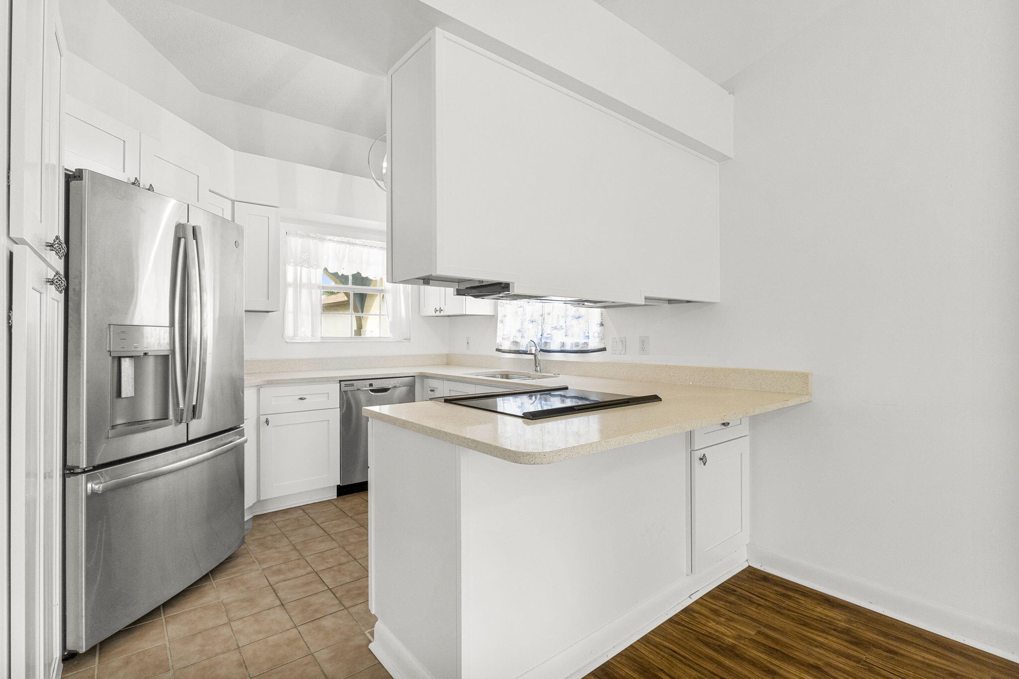 GLADES THE - Residential